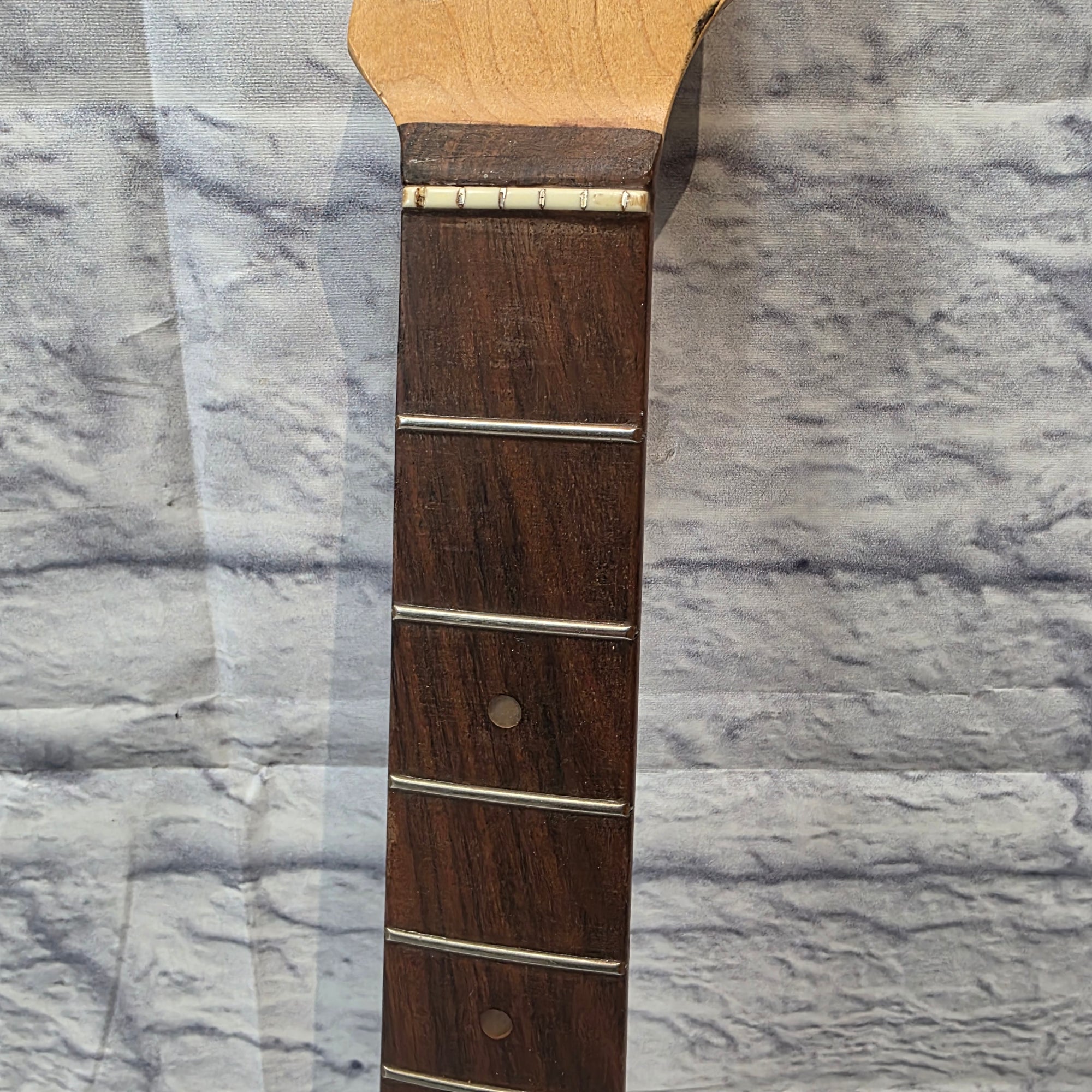 Unknown Strat Style Neck