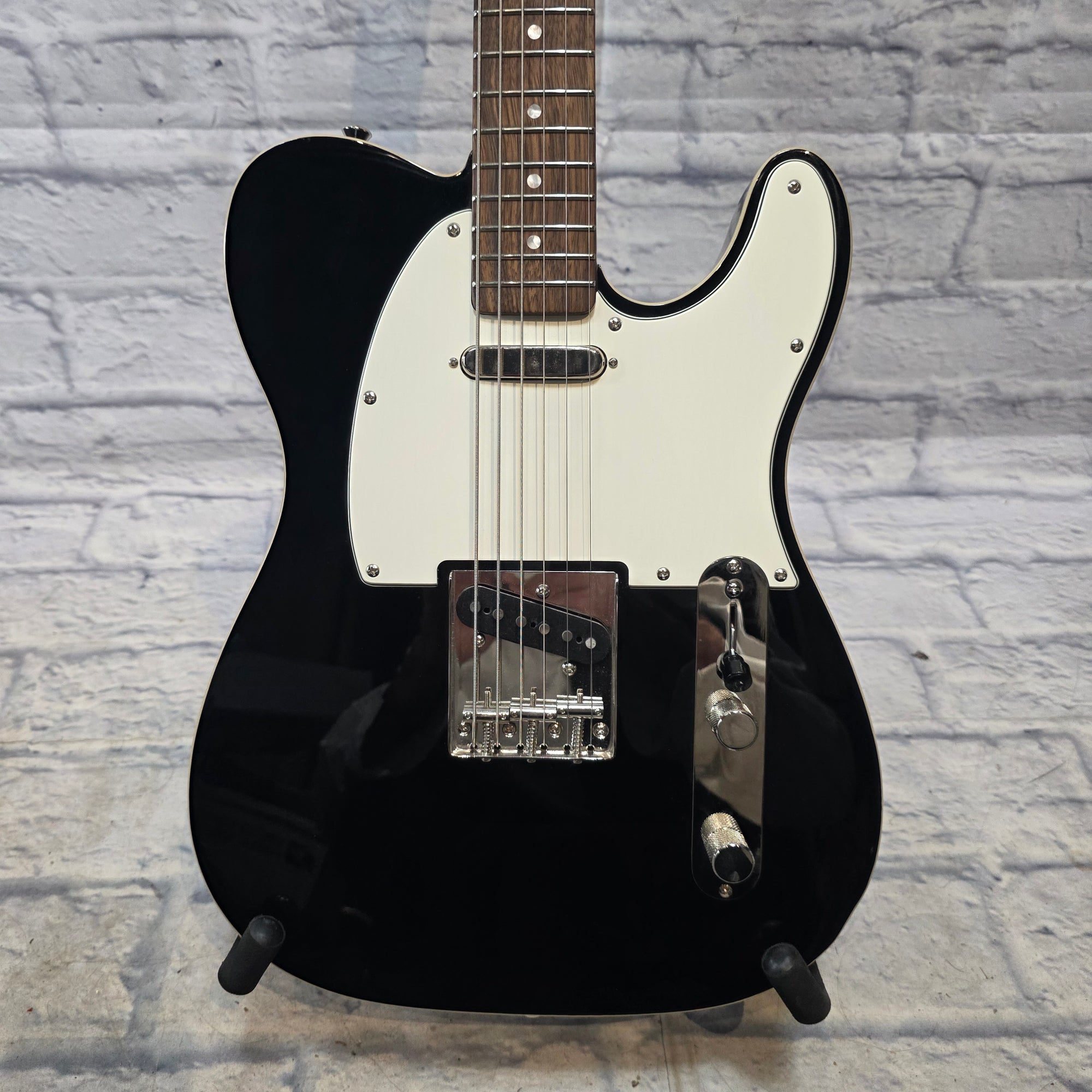 Fender 2024 Squier Classic Vibe Baritone  Electric Guitar