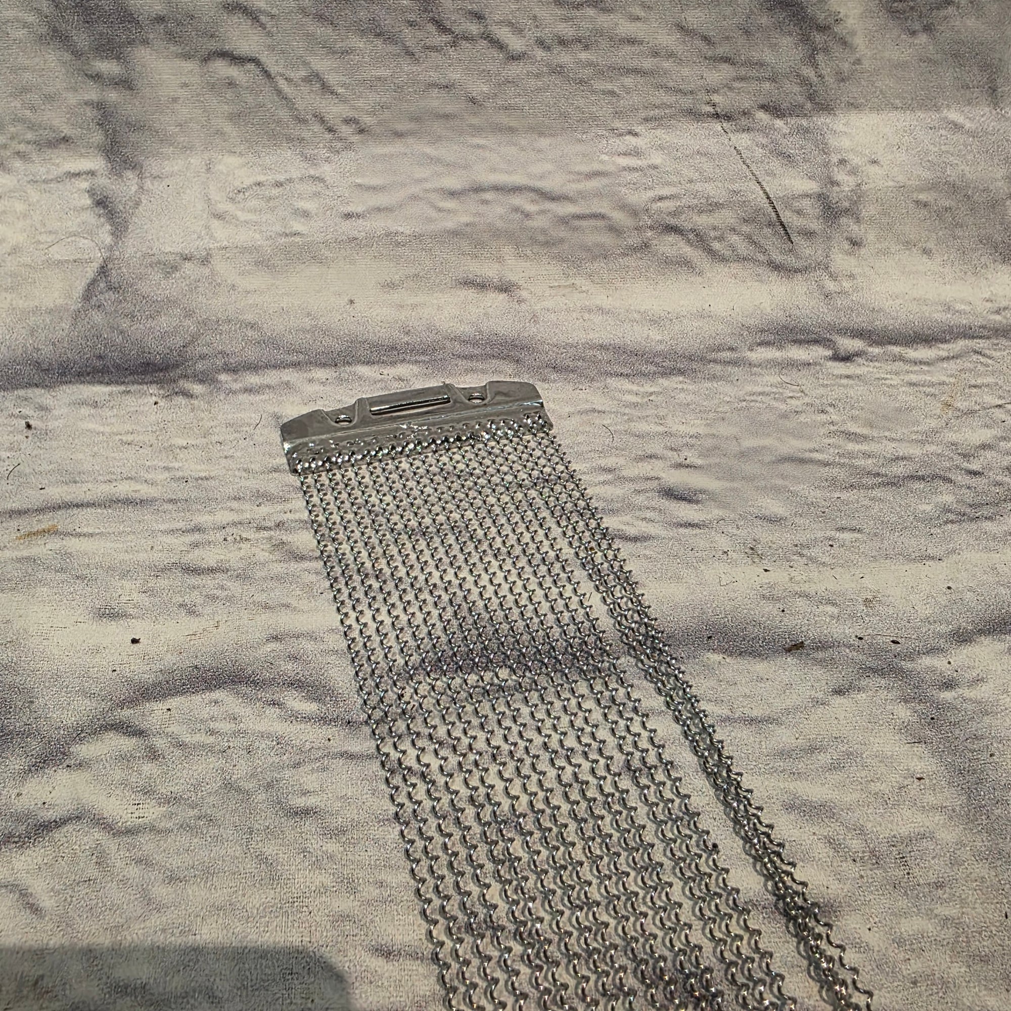 Unknown Snare Wire Drum Accessory