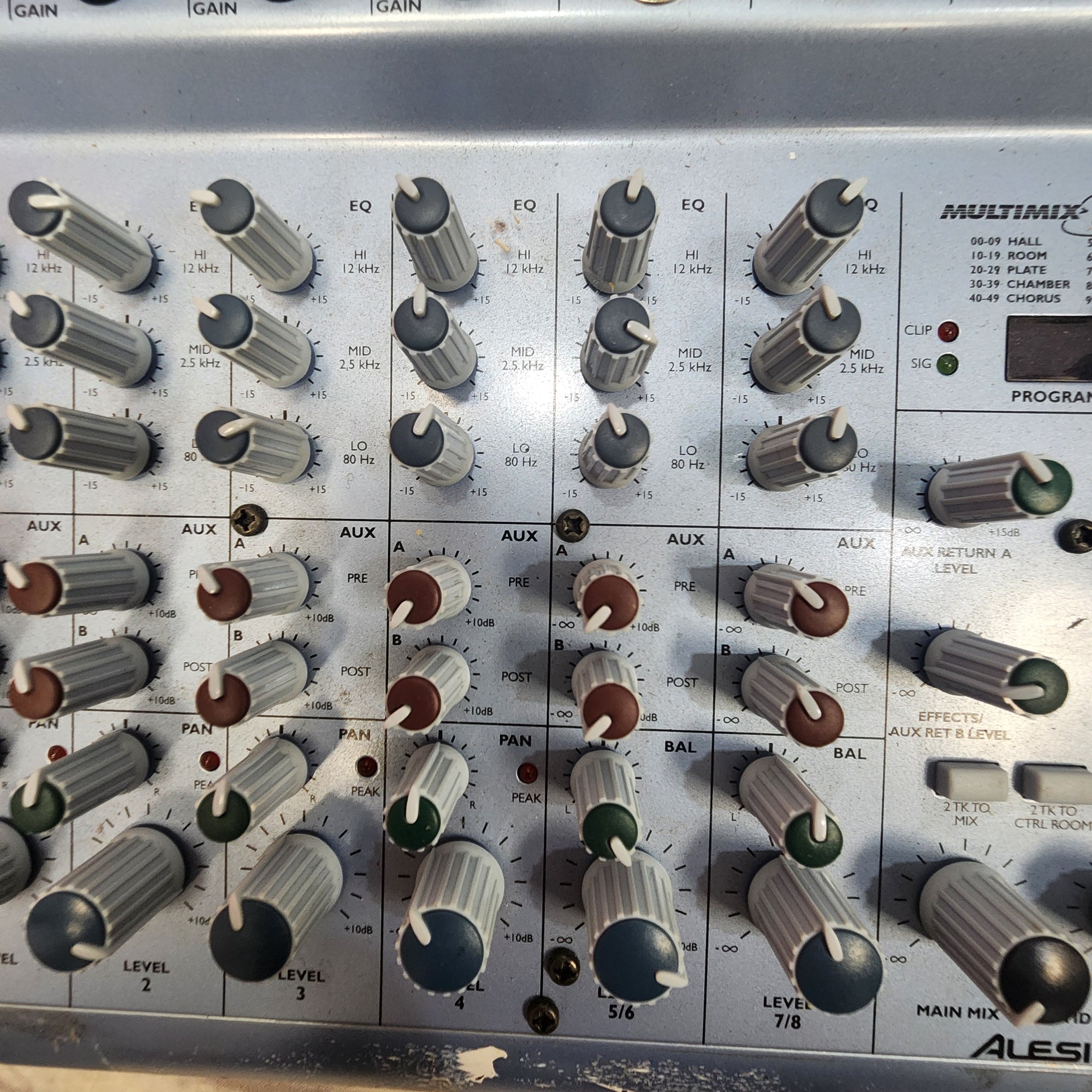 Alesis Multimix 8 USB Mixer Interface - Evolution Music