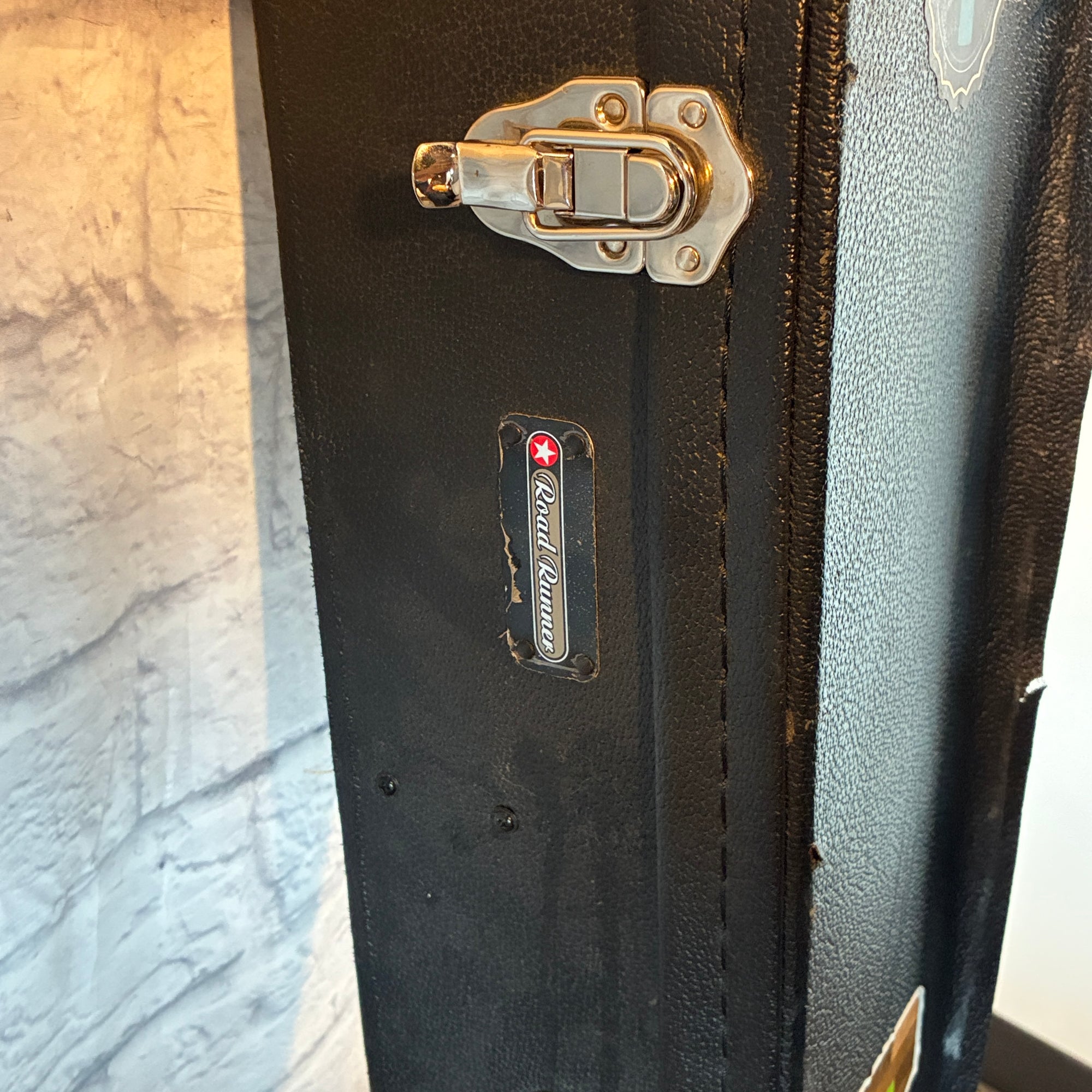 Roadrunner Hardshell Acoustic Guitar Case Acoustic Hard Case