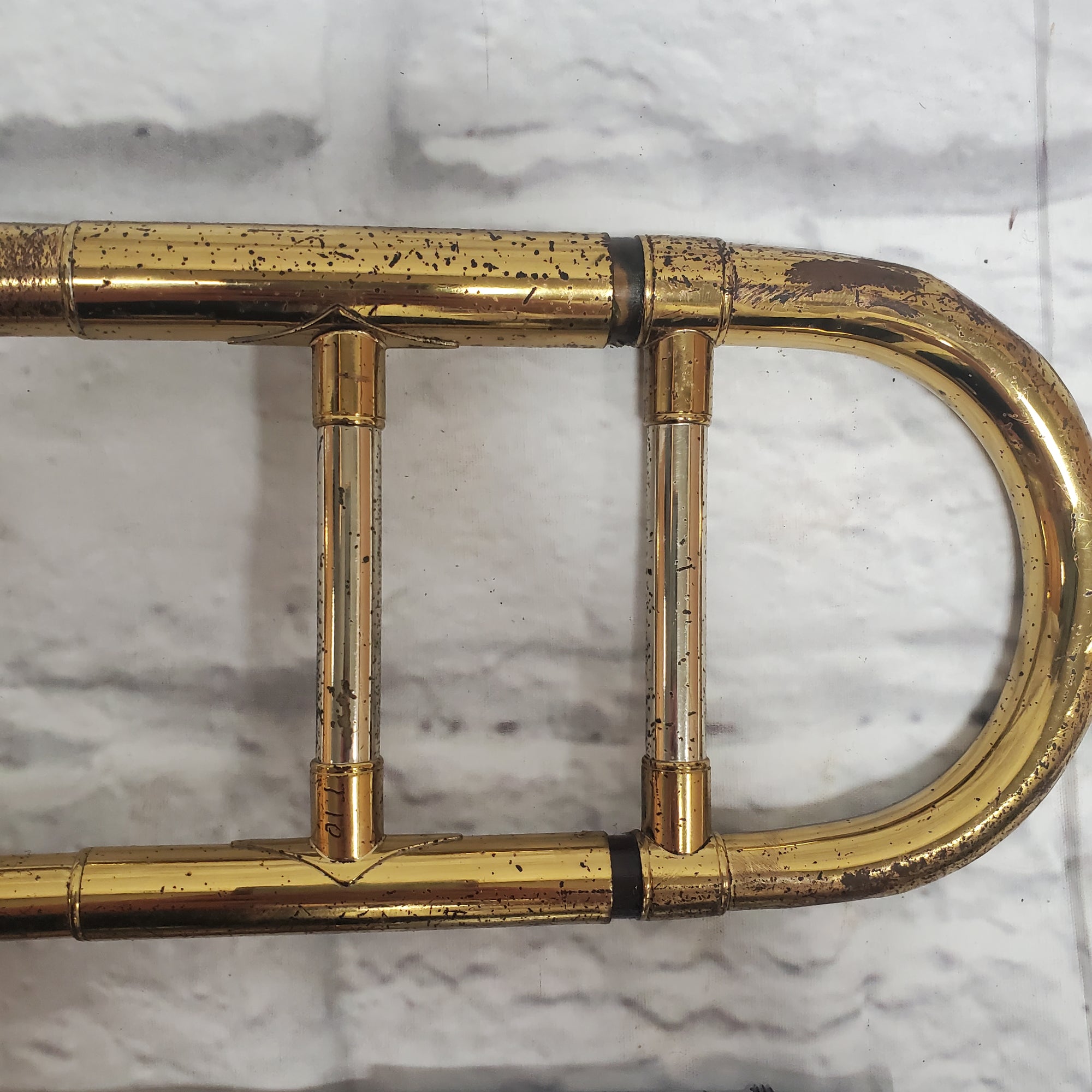 Vintage Bundy Trombone with original Green Case - 90118