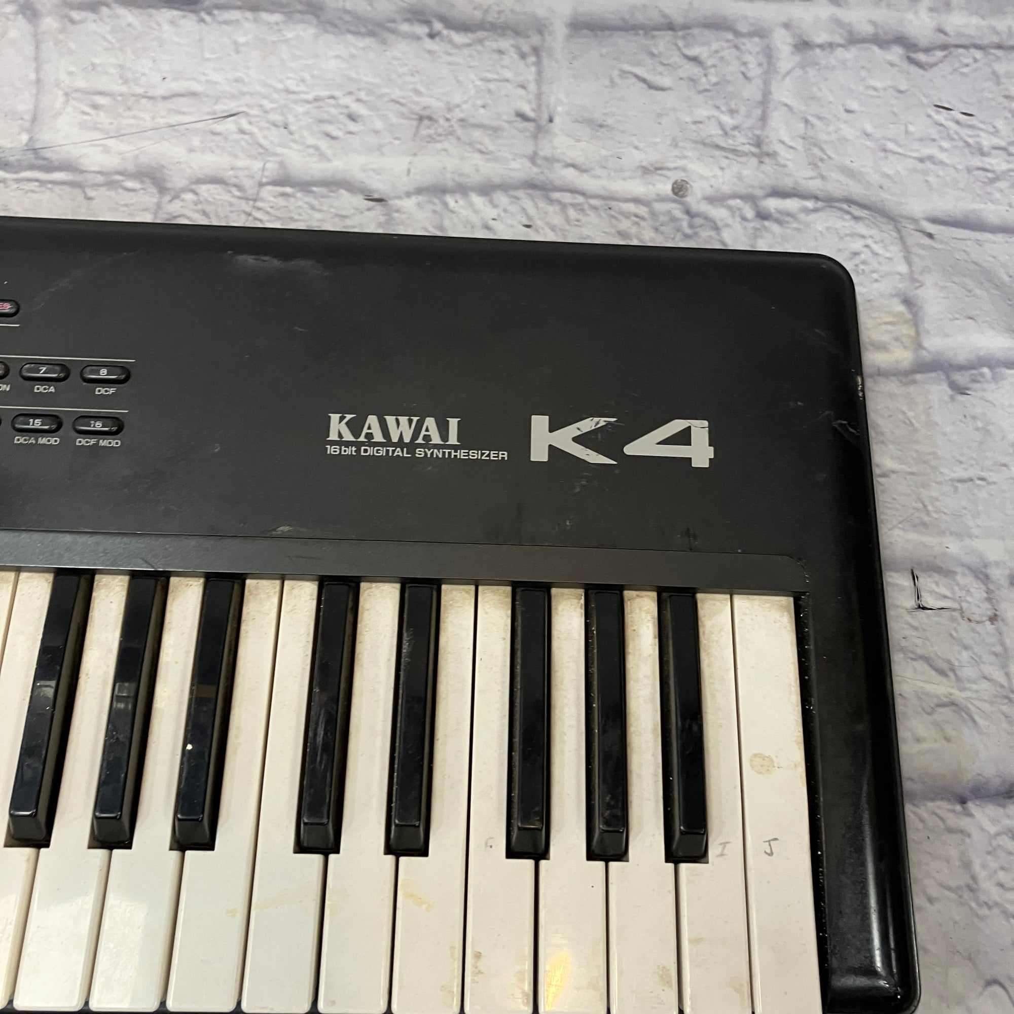 Kawai K4 Digital Synthesizer (AS IS)