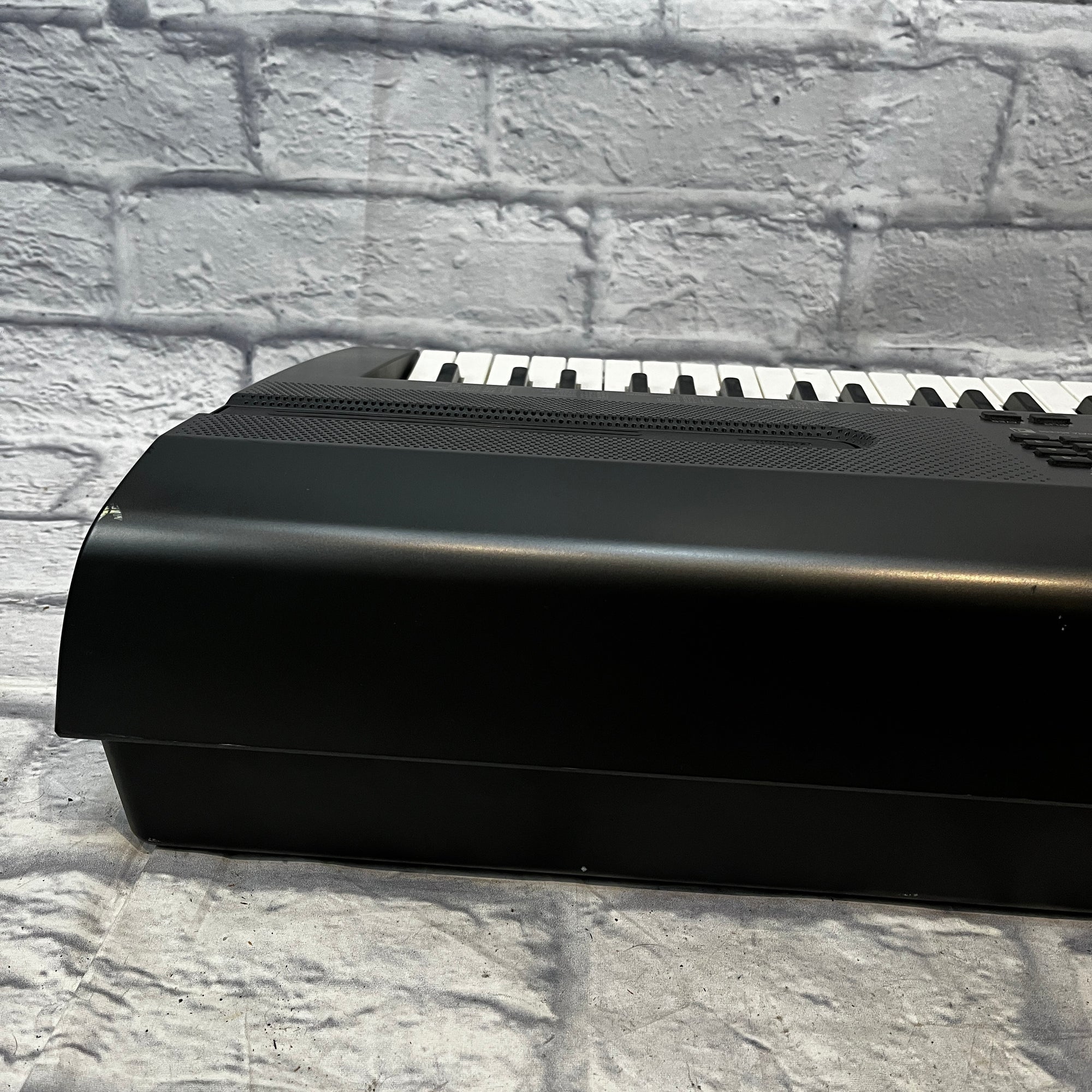 Casio WK-110 Digital Piano Keyboard