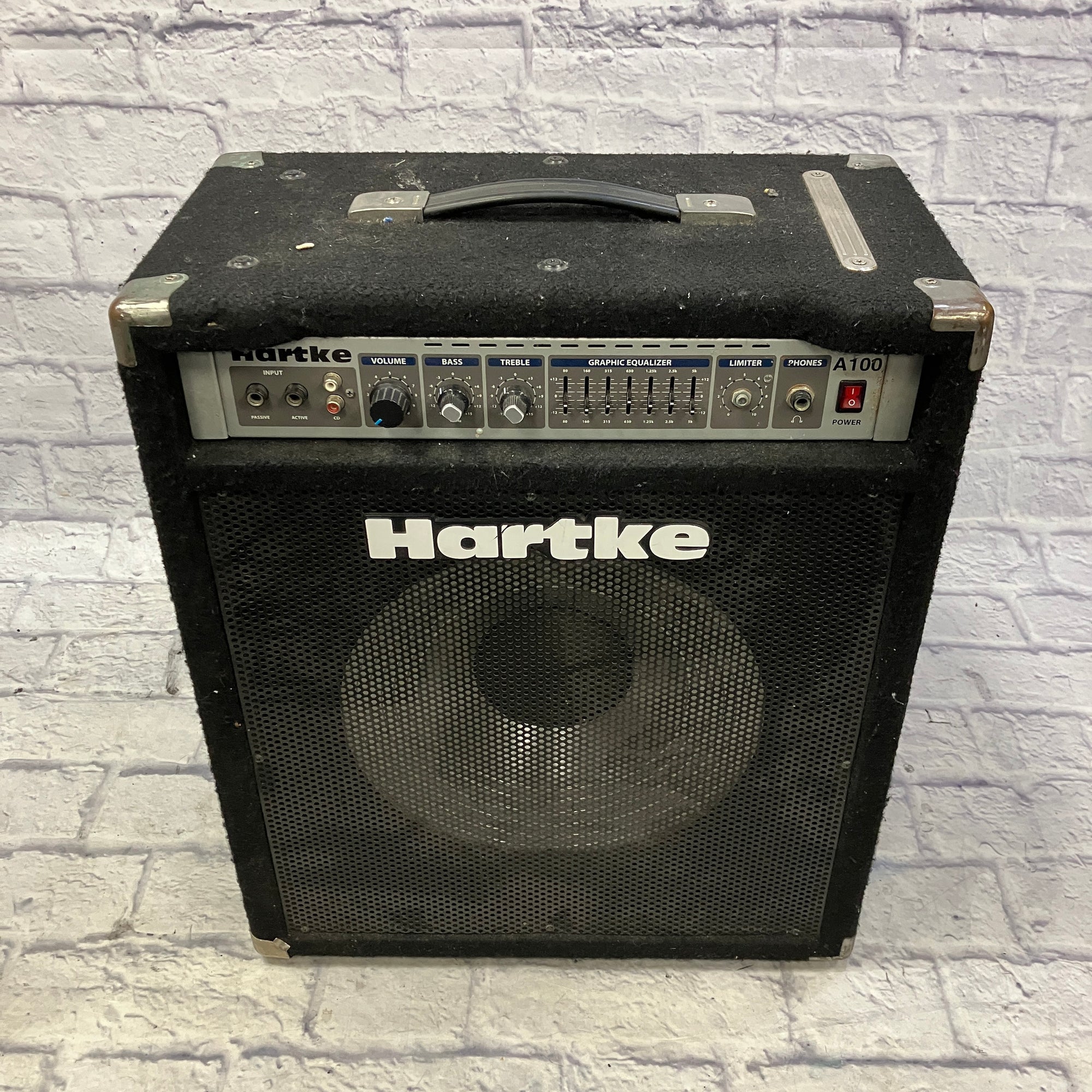 ハートキー　hartke A100 ベースアンプ　bass AMPLIFIER Hartke A100 Bass Combo Amp - Evolution Music
