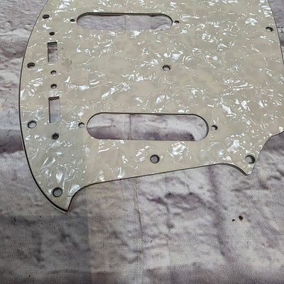 Unknown Fender Off-set Series Mustang Style Pickguard Ivory White Pickguard