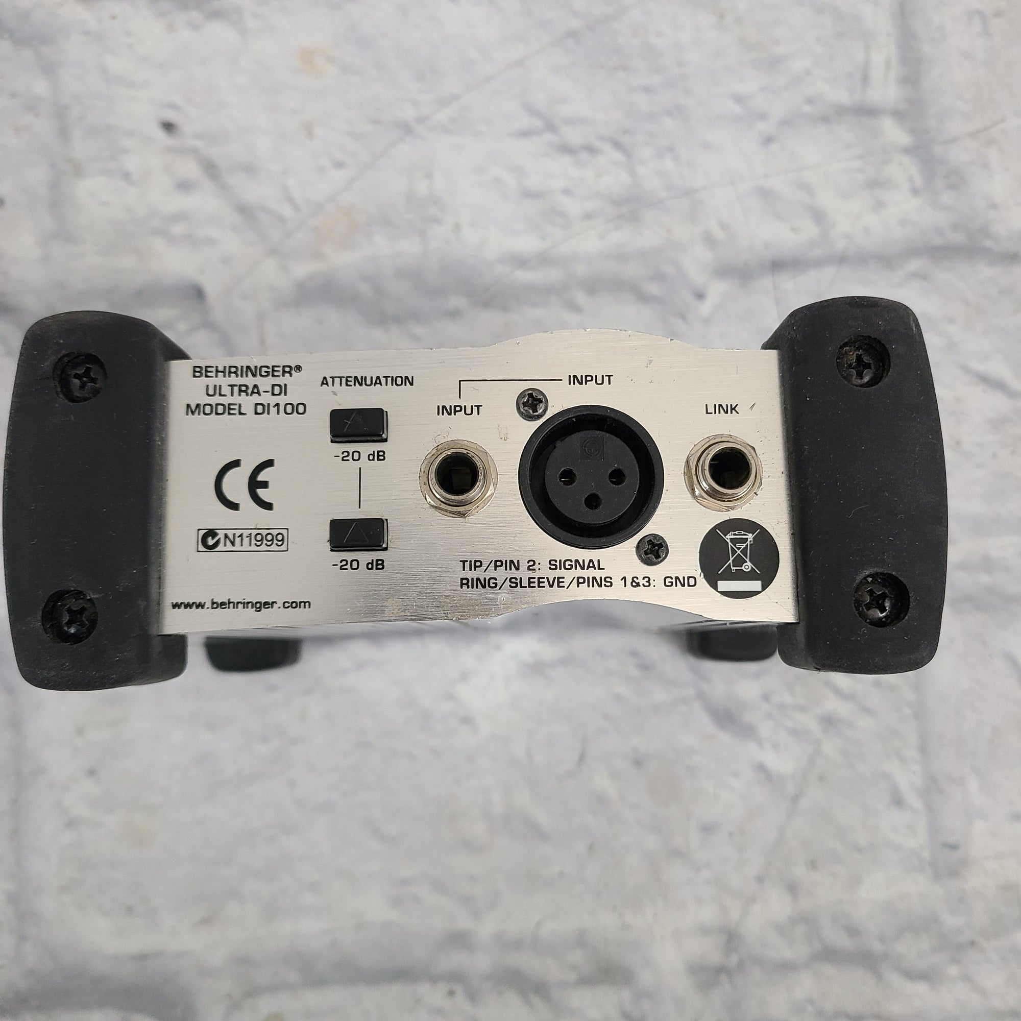 Behringer Ultra- DI 100 - Evolution Music