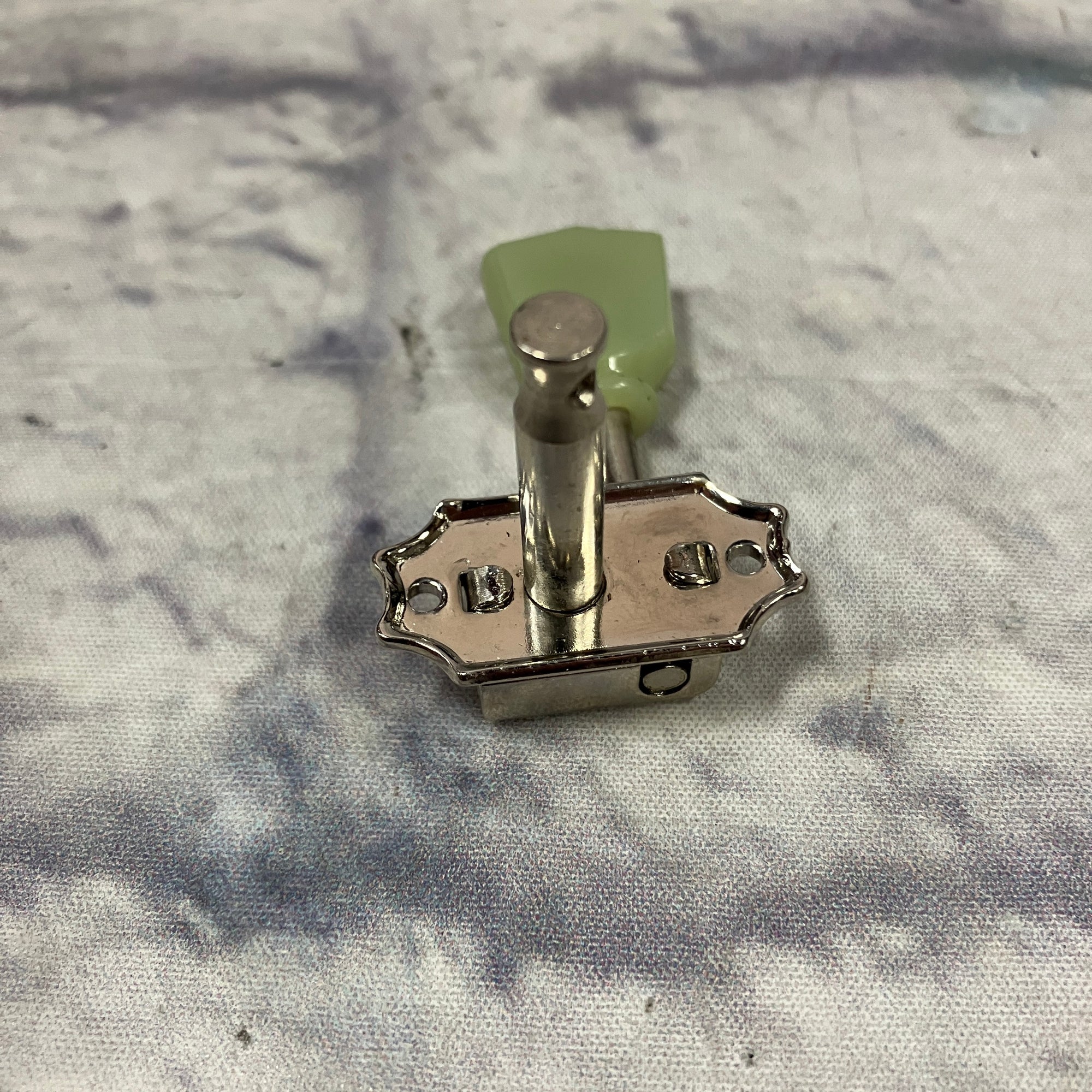 Epiphone Single Tuning Machine Deluxe Style 6-In-Line or Bass Side