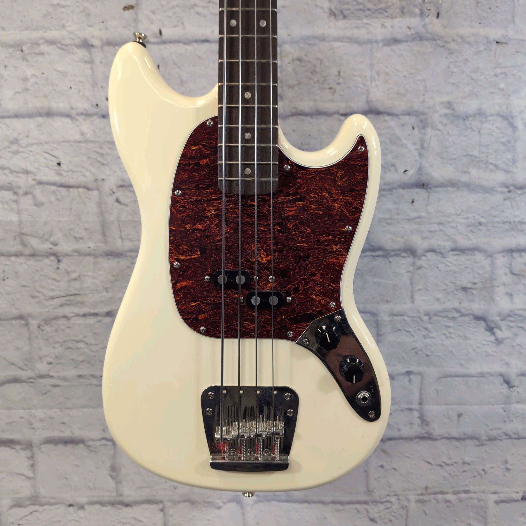 Squier Classic Vibe '60s Mustang Short Scale 4 String Bass Guitar