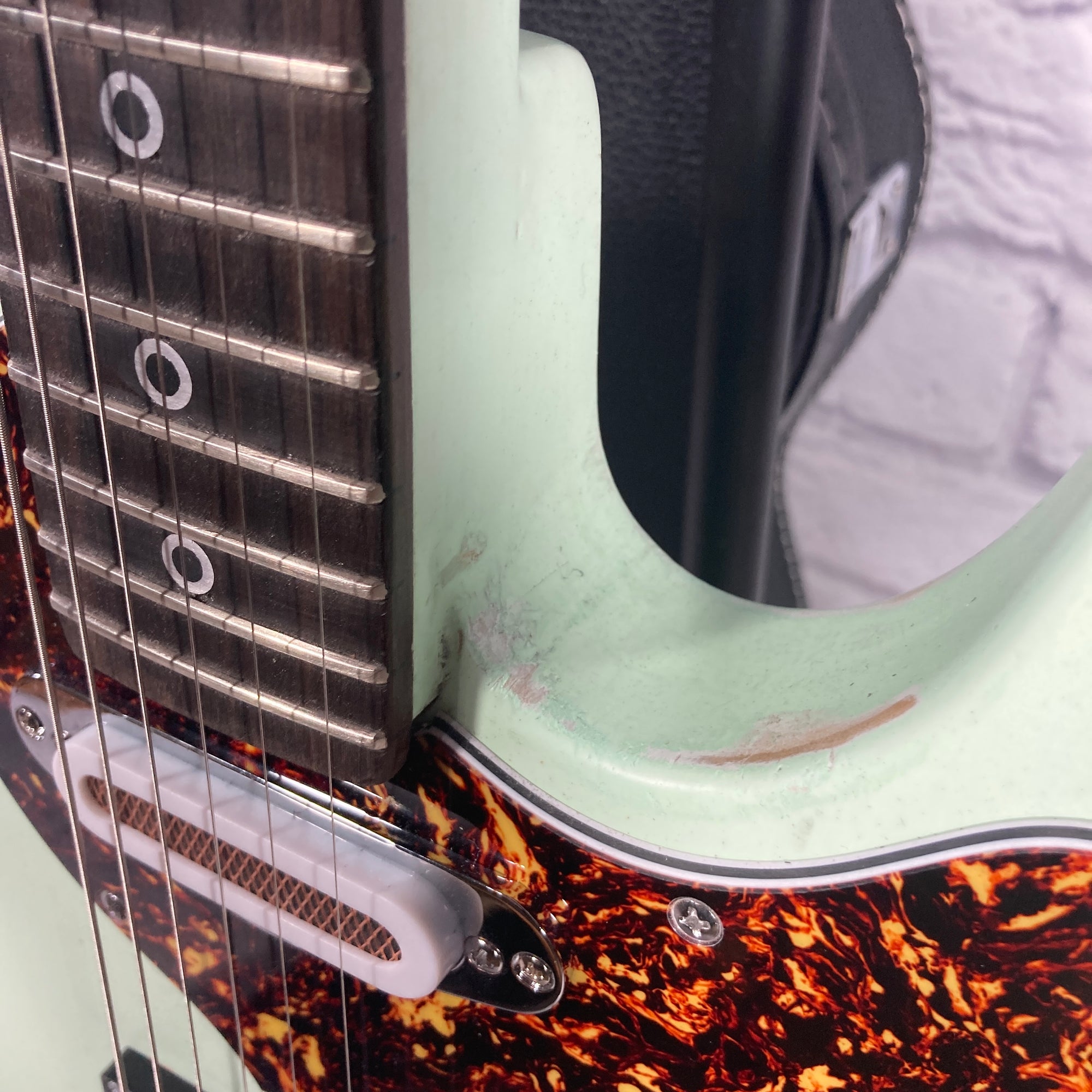 Harden Engineering Evolution Deluxe T-Style Electric Guitar w/ Hard Case