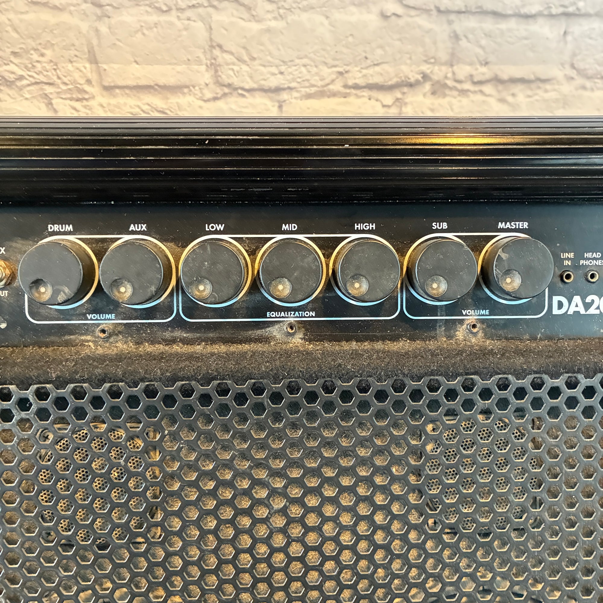 Simmons DA-200S Bass Guitar Combo Amp