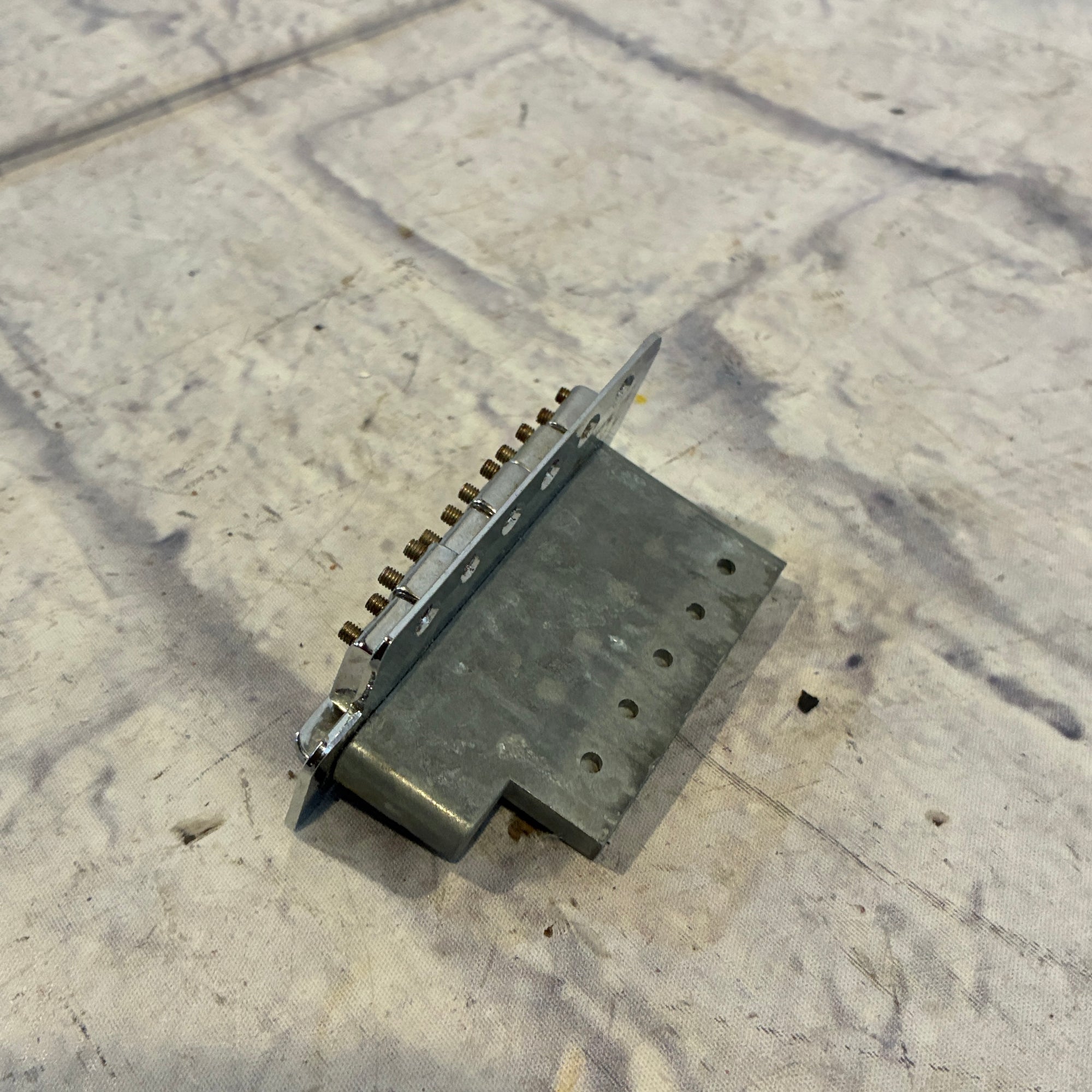 Squier Tremolo Bridge