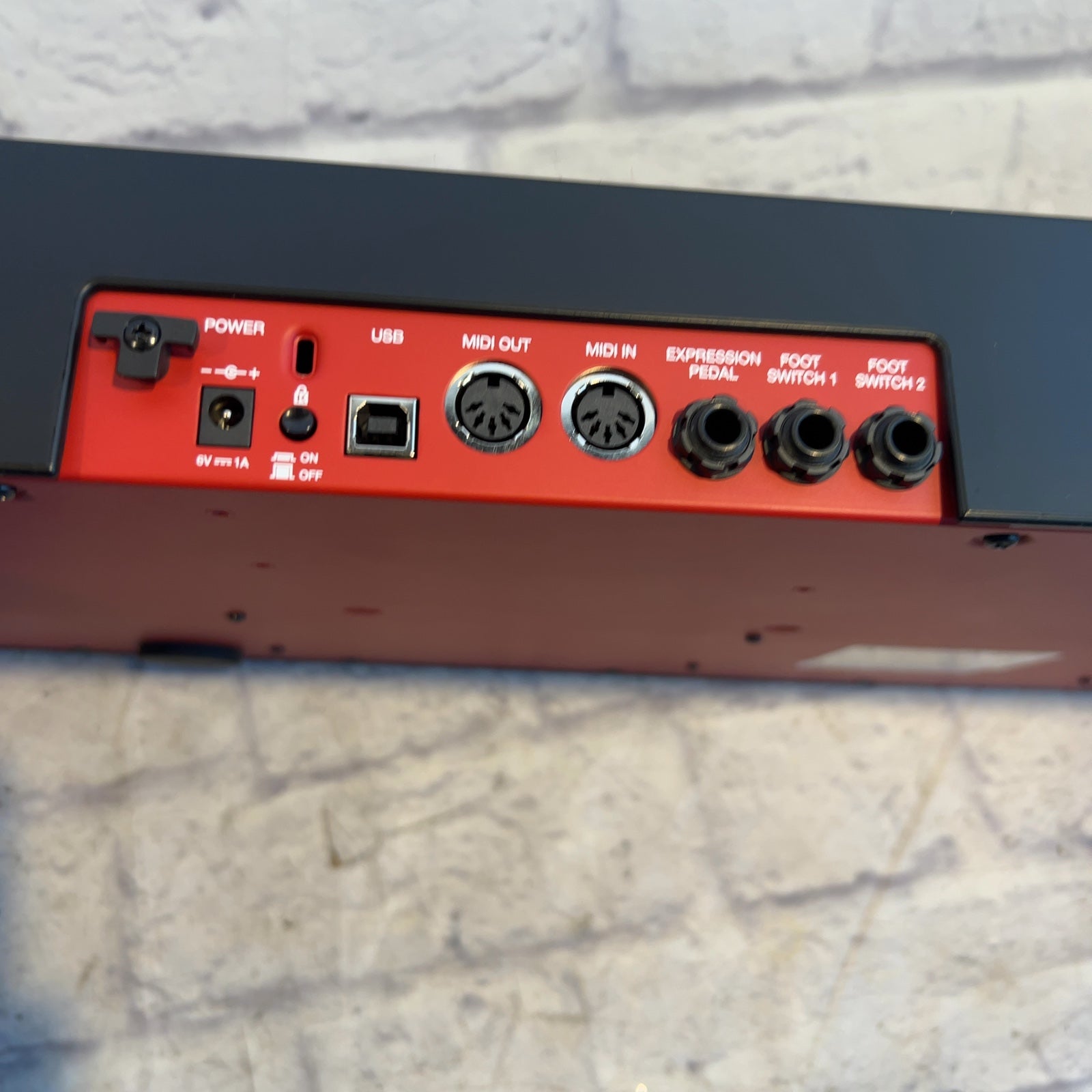 Akai MPK-261 61-Key USB Controller