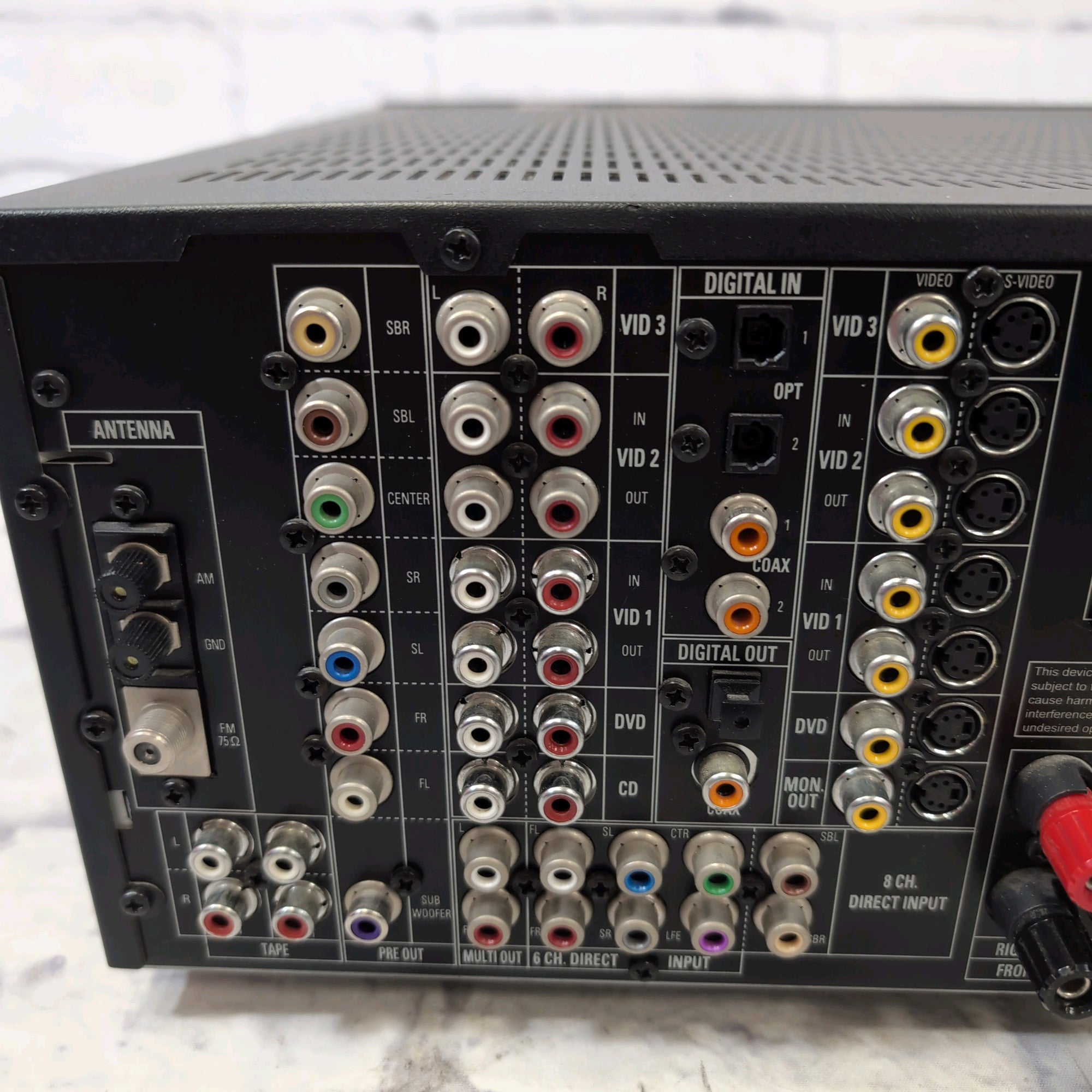 Harman / Kardon AVR320 AV 5.1 Channel Stereo Receiver
