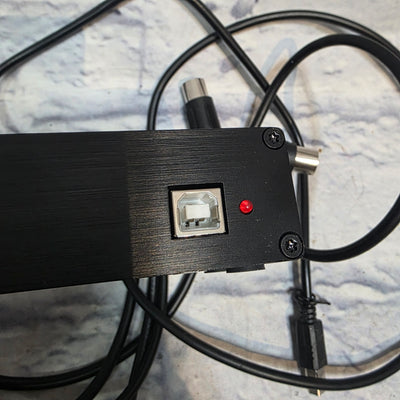 DoreMiDi USB MIDI Host With Midi Cables Controller