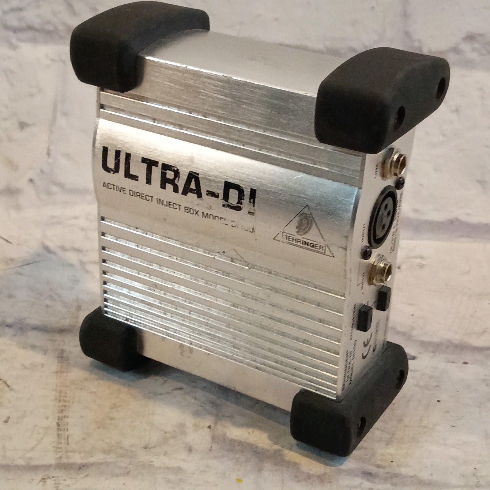 Behringer Ultra DI Direct Box