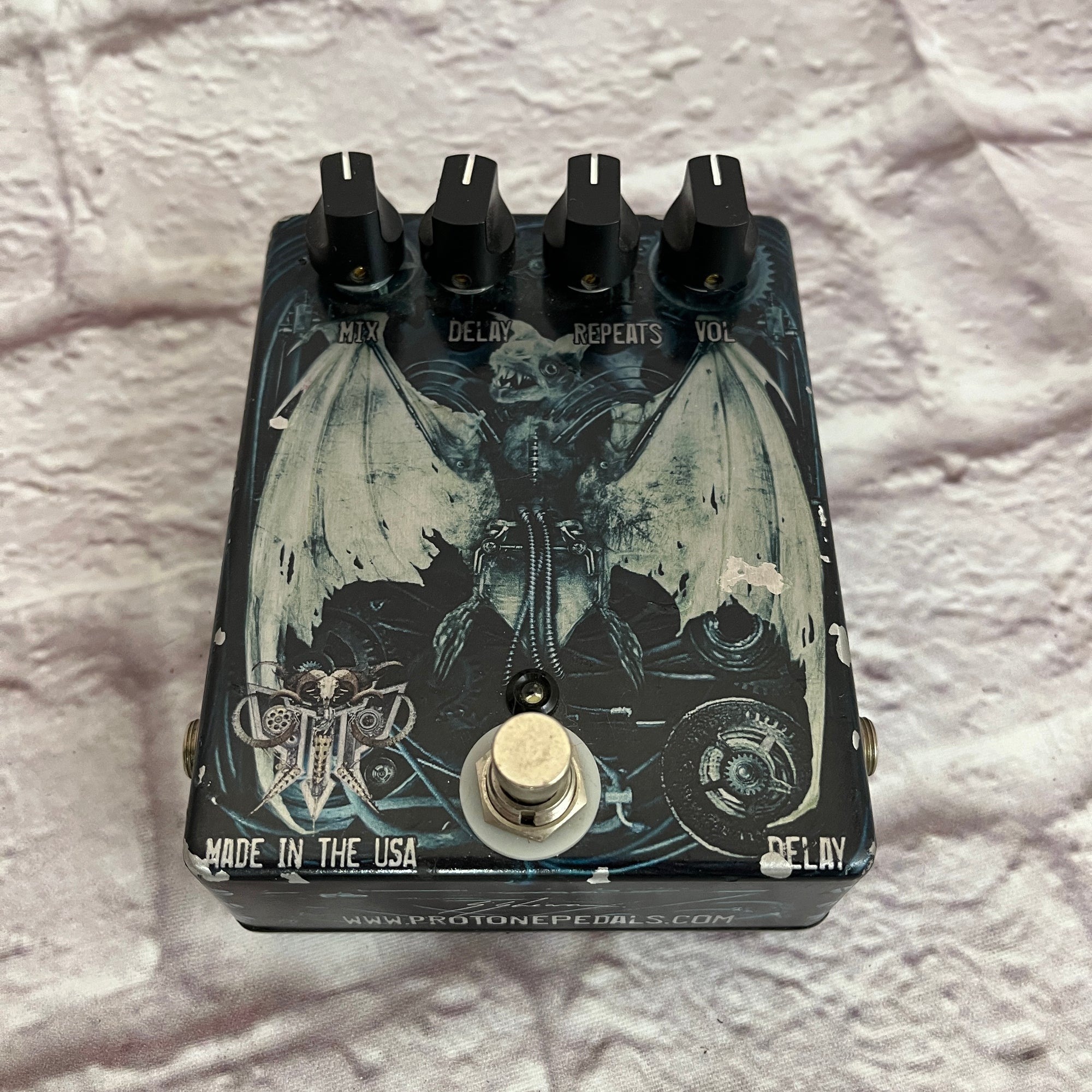 Pro Tone Haunted Delay Effects Pedal