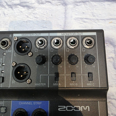 Zoom Live-Trak L-8 Digital Recorder
