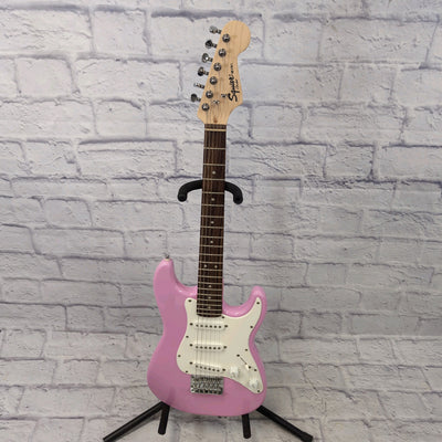 Squier Affinity Mini Stratocaster V2 Electric Guitar Pink w/ Gig Bag