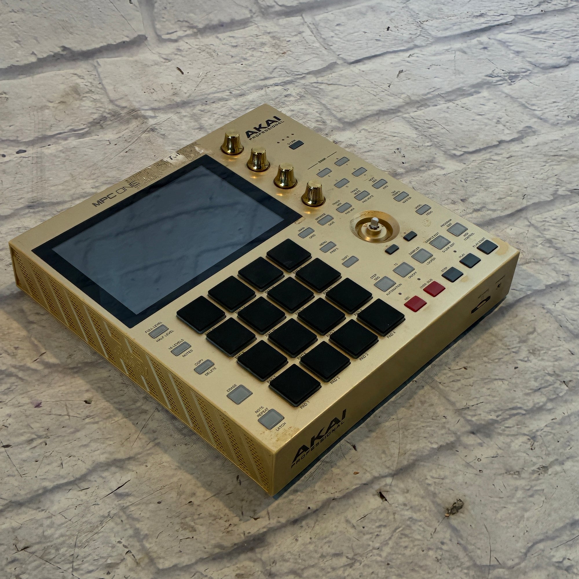 Akai Professional MPC ONE