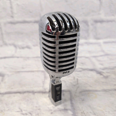 Pyle PDMICR42SL Vintage Style Vocal Microphone