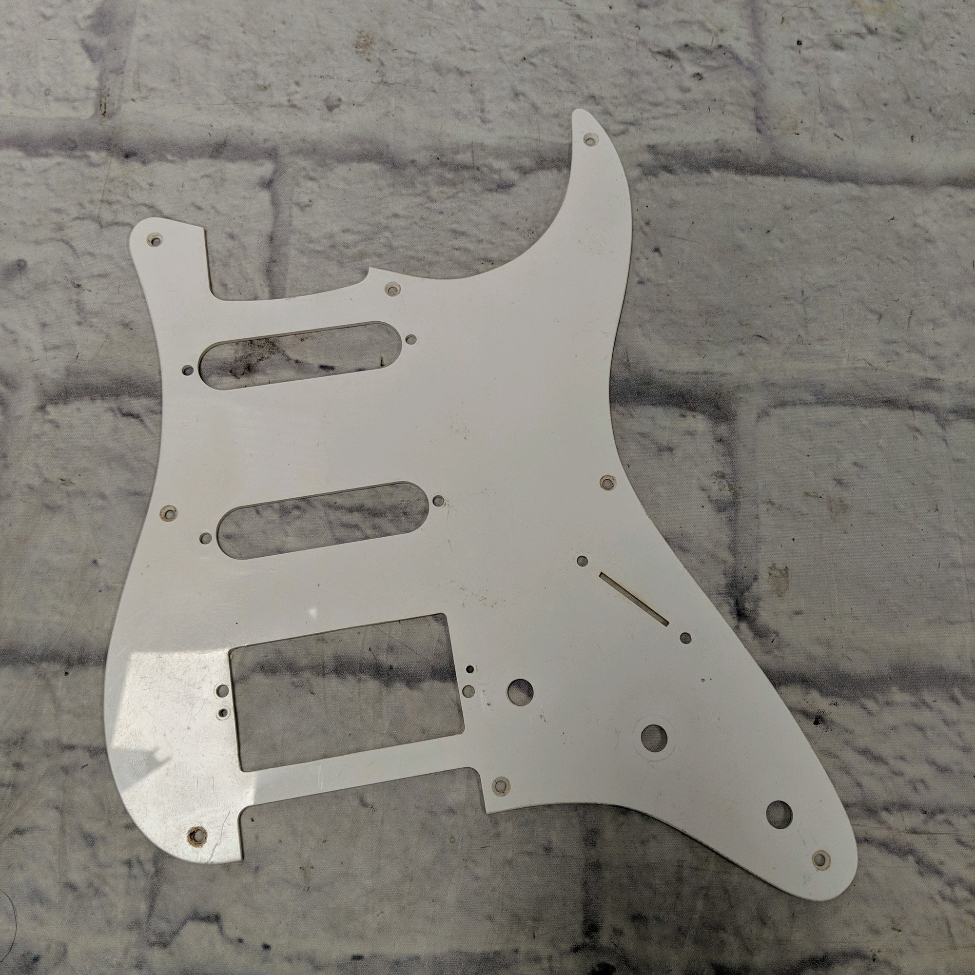 Unknown Flat White Strat 11 Hole Pickguard Pickguard
