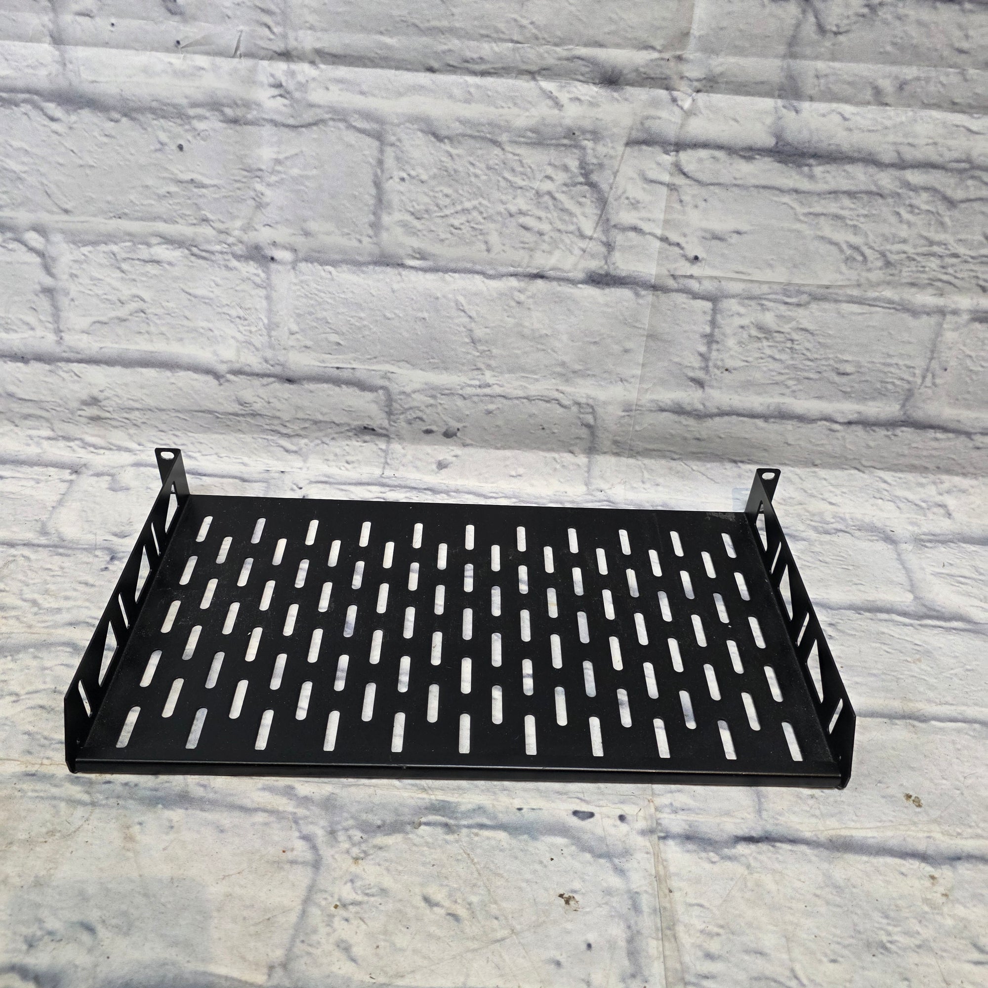 Unknown Vented Cantilever Shelf Shelving
