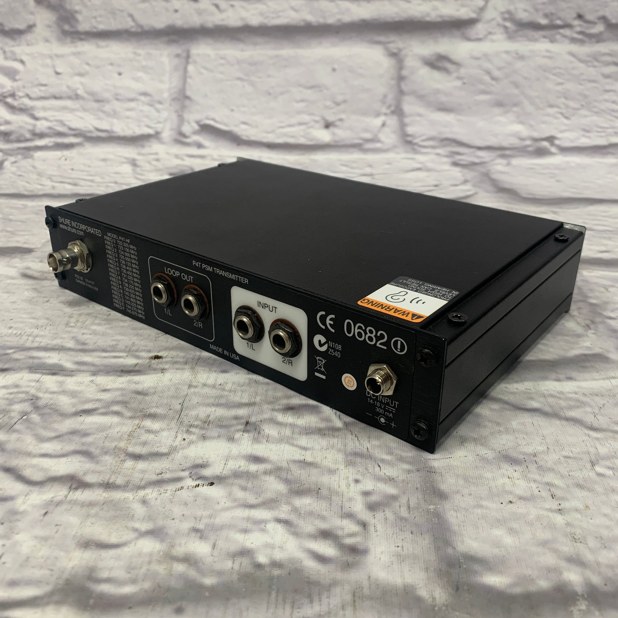 Shure PSM 400 Wireless Personal Monitor System