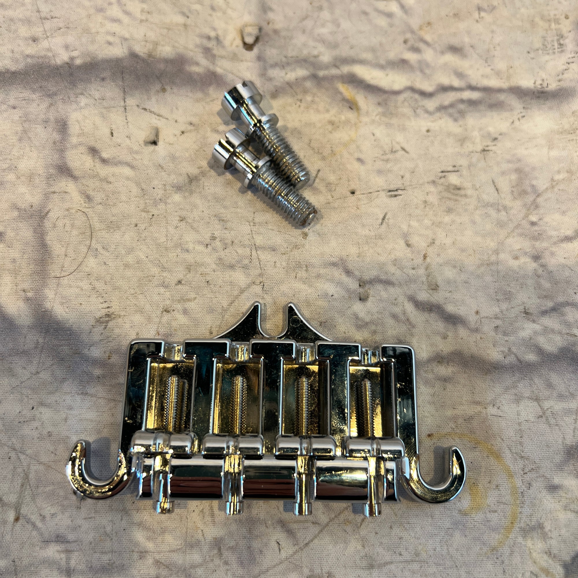 Epiphone EB Bass Bridge 3-Point Mount with Studs