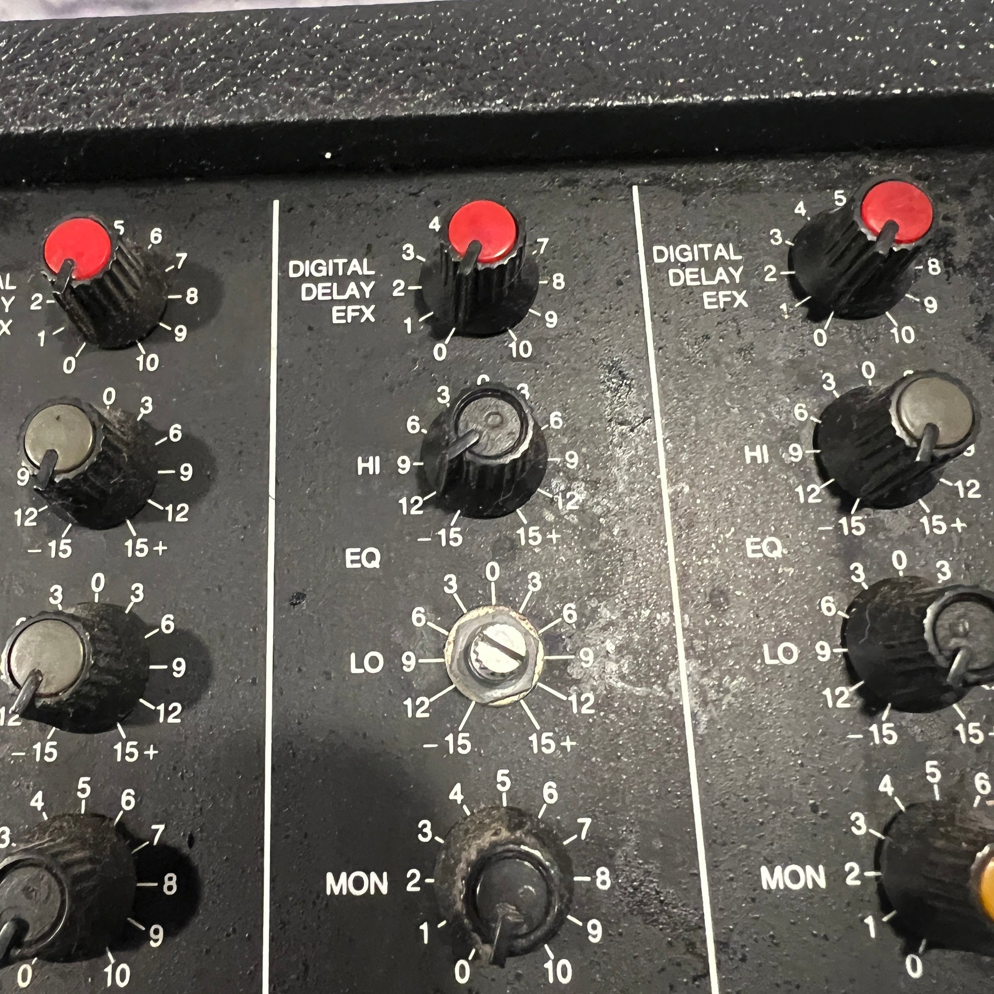 Soundtech 306D 6 Channel Powered Mixer with Effects