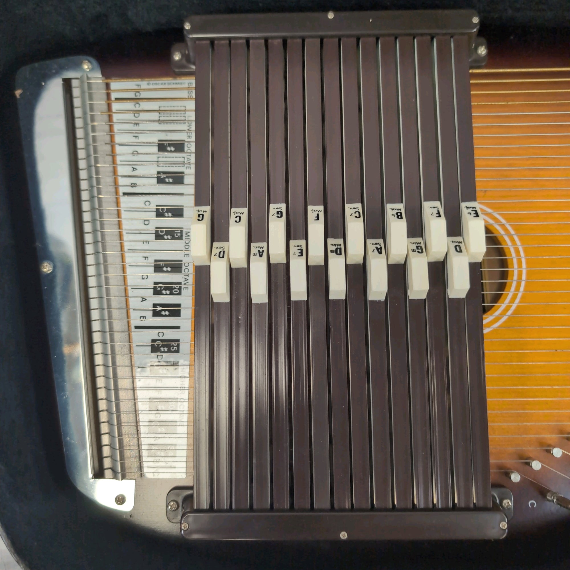 Oscar Schmidt OS-1 Autoharp 100th Anniversary 1979 with Case