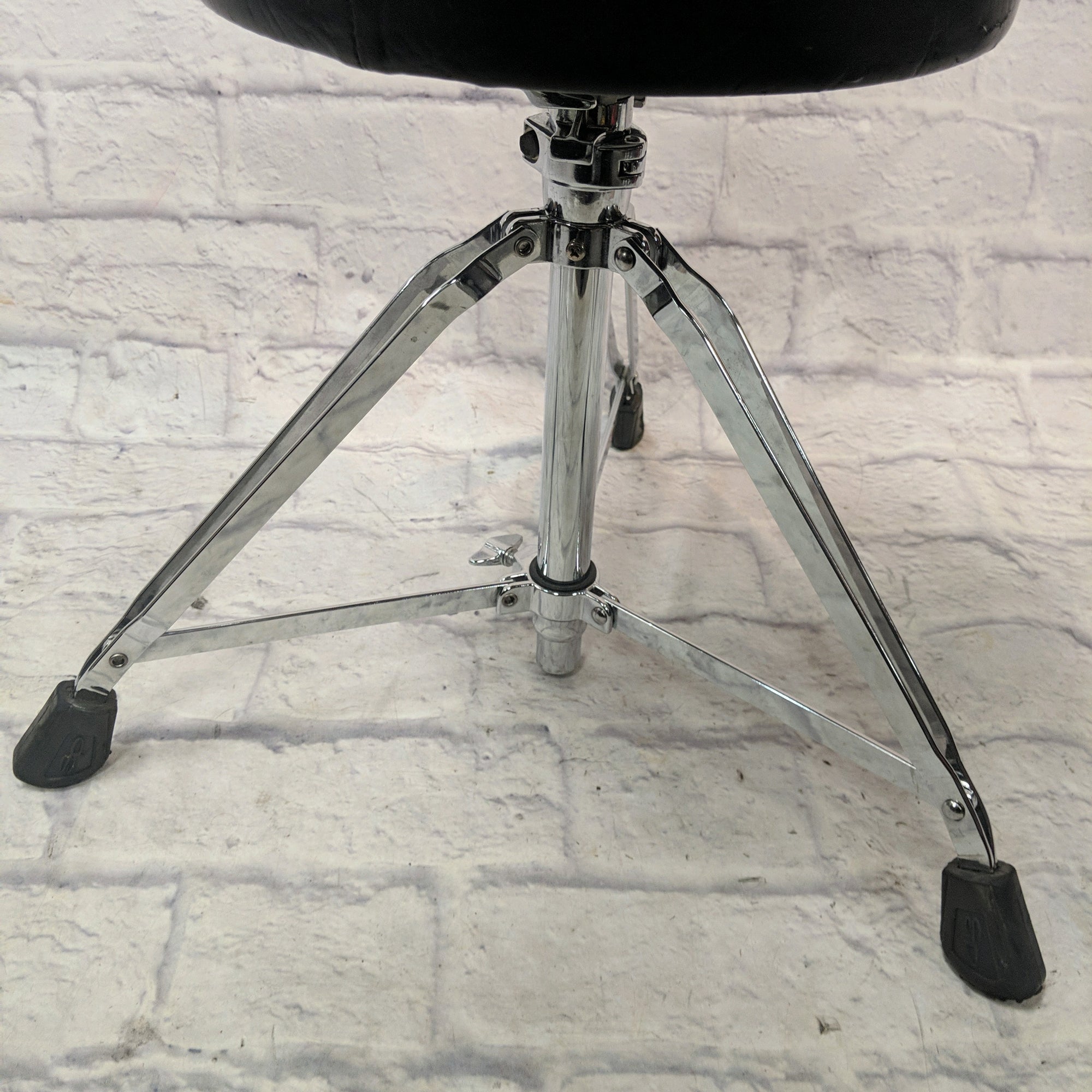 Unknown Drum Throne - Small Tear in Side of Seat