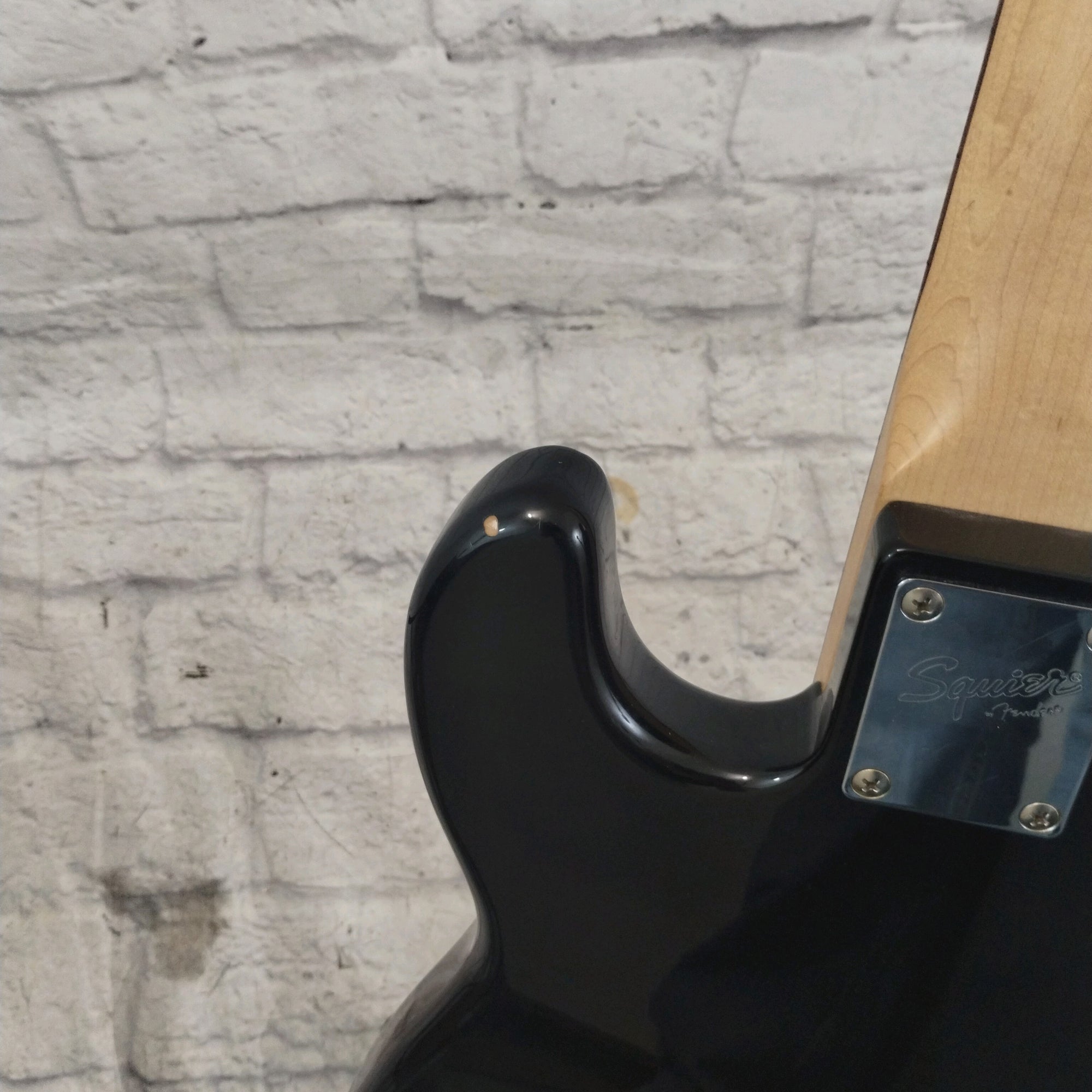Squier Affinity Precision Bass Black