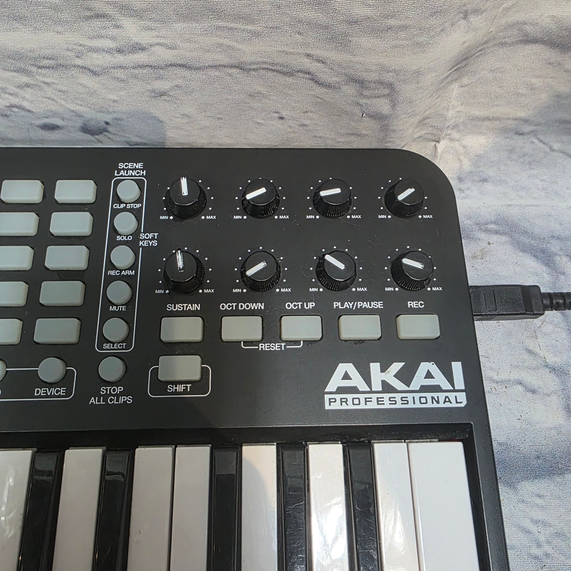 Akai APC Key 25 Controller