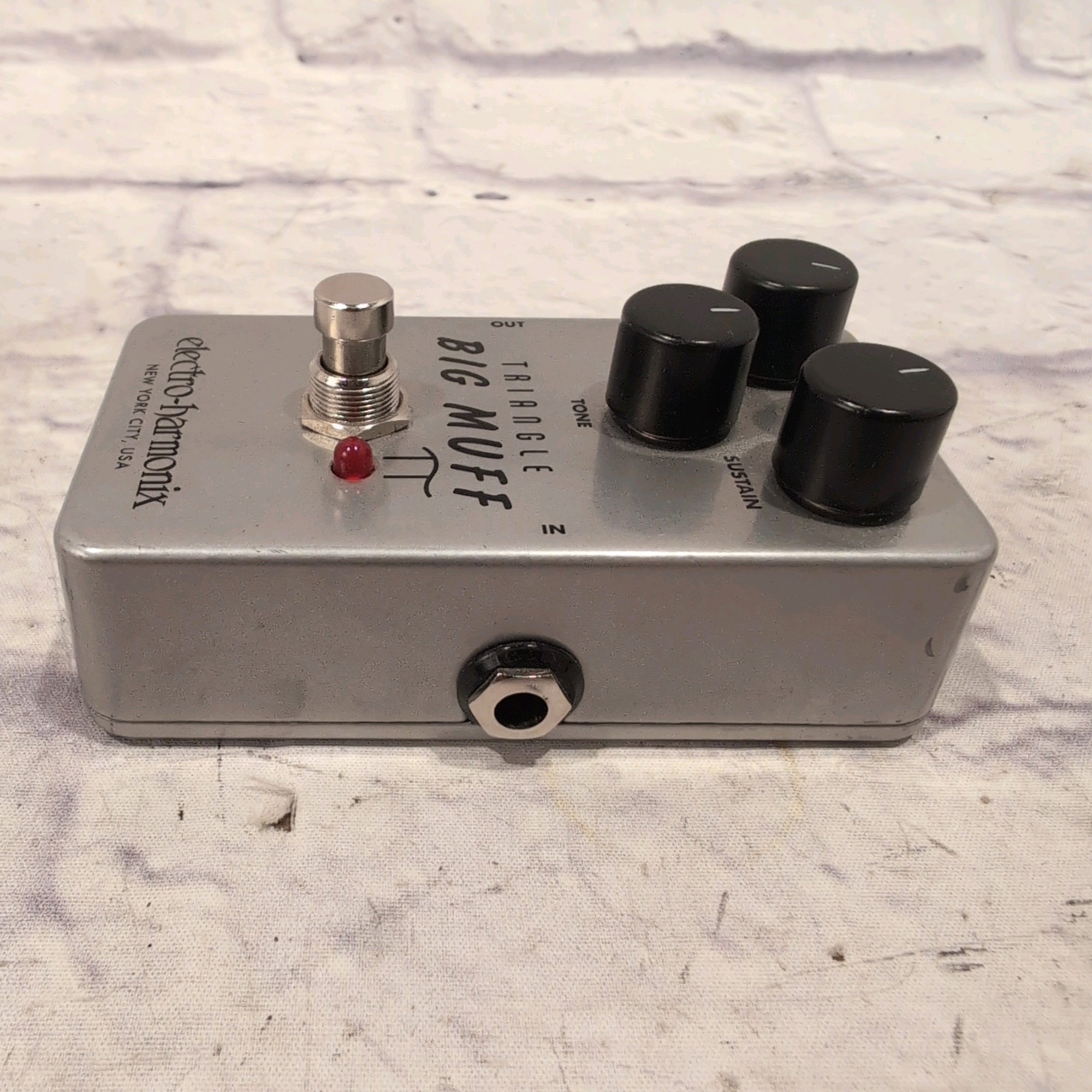 Electro-Harmonix Triangle Big Muff Reissue Fuzz Pedal