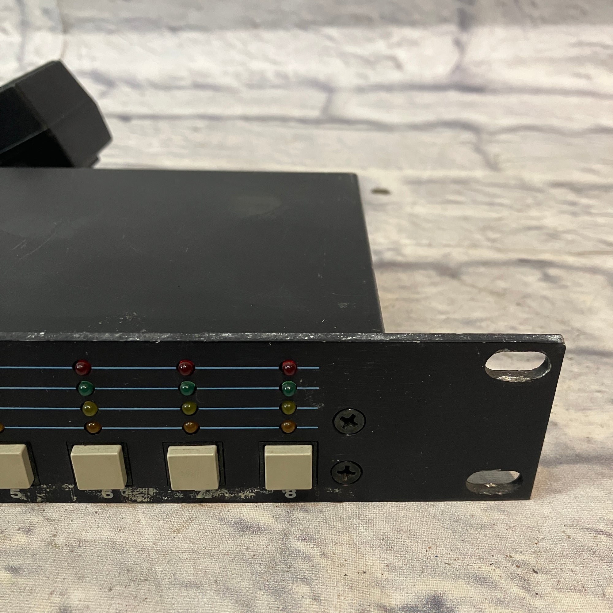 360 Systems Midi Patcher 8x8 Routing System with Memory Controller