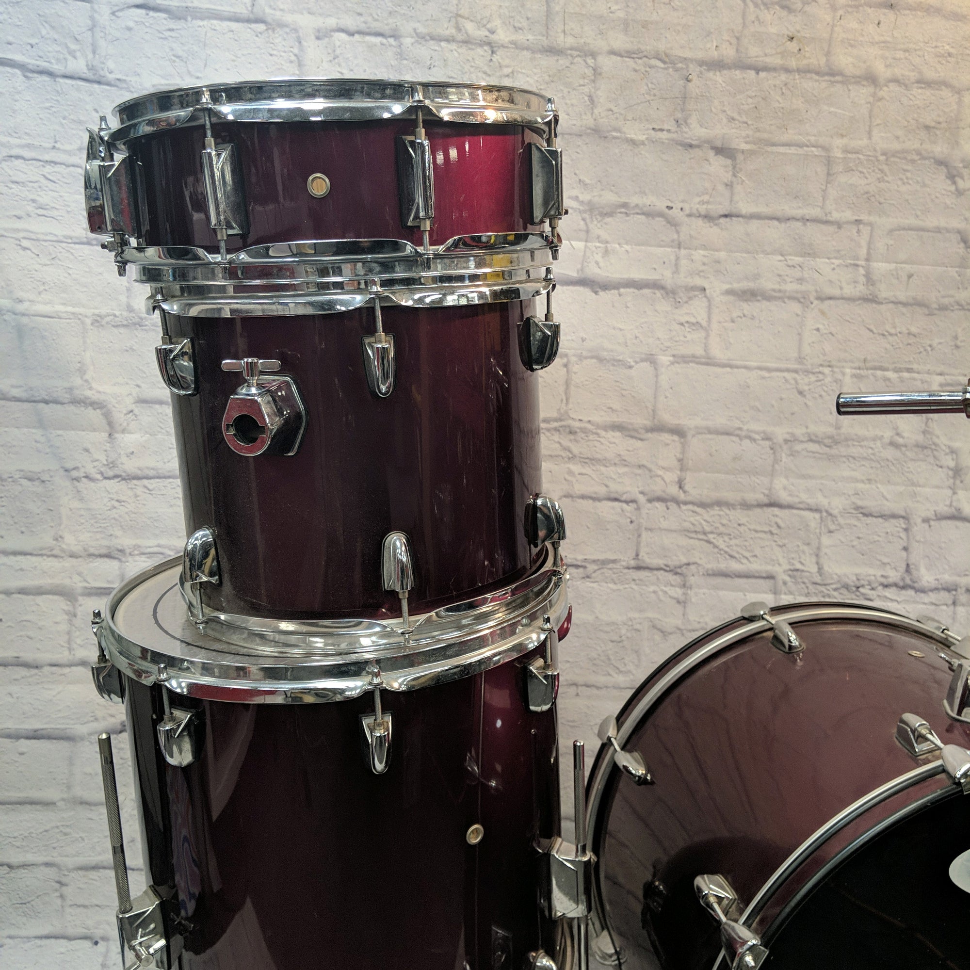 PDP Pacific Drums & Percussion 5pc Drum Set Dark Red