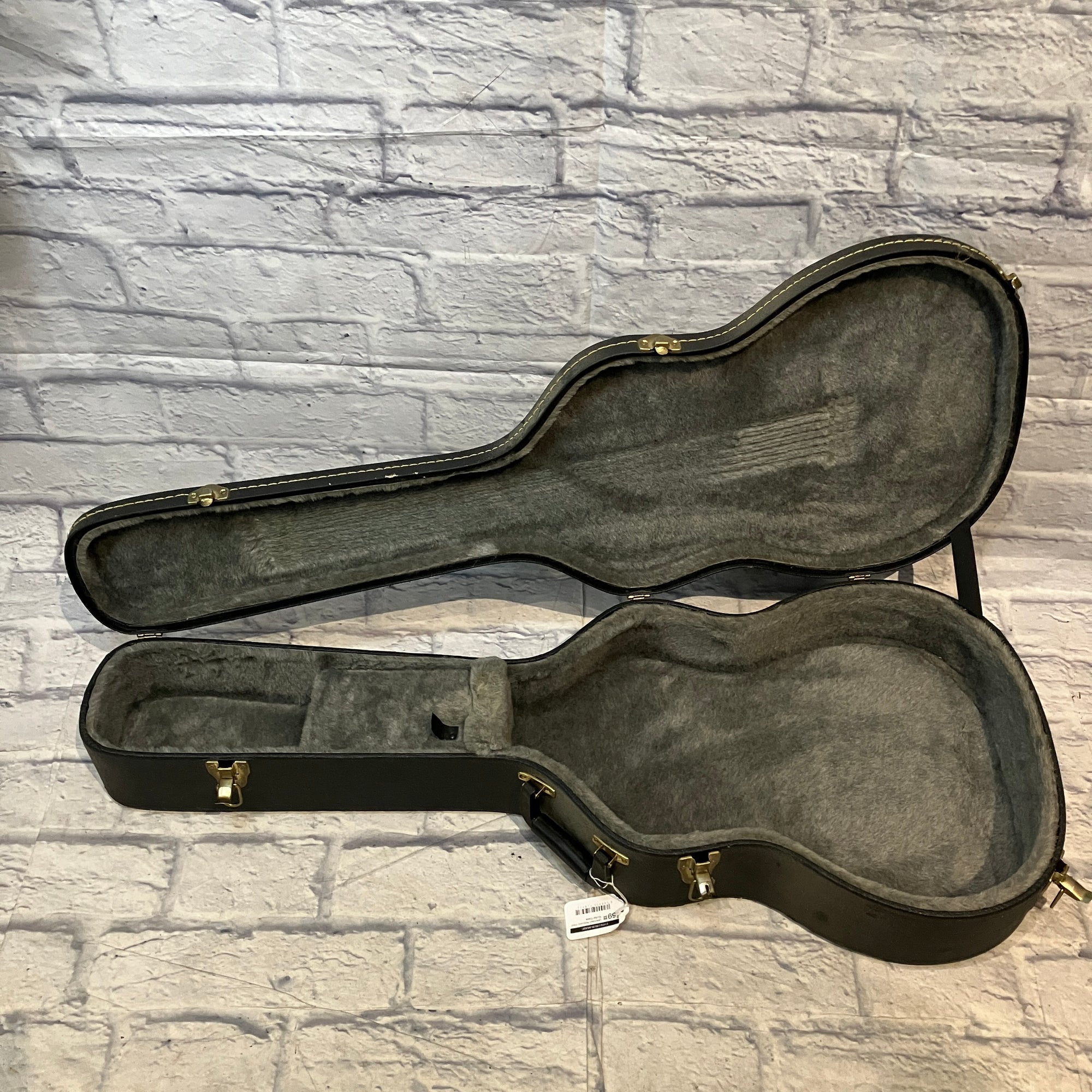 Unknown Acoustic Hard Guitar Case