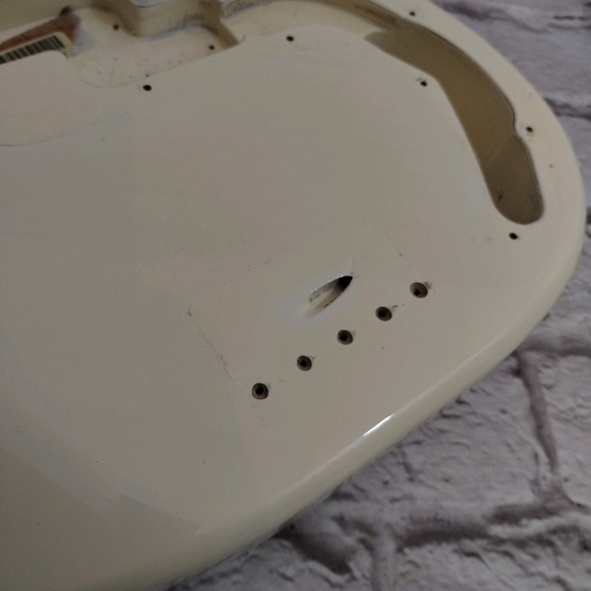 Fender White MIM P Bass body