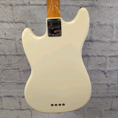 Squier Classic Vibe '60s Mustang Short Scale 4 String Bass Guitar