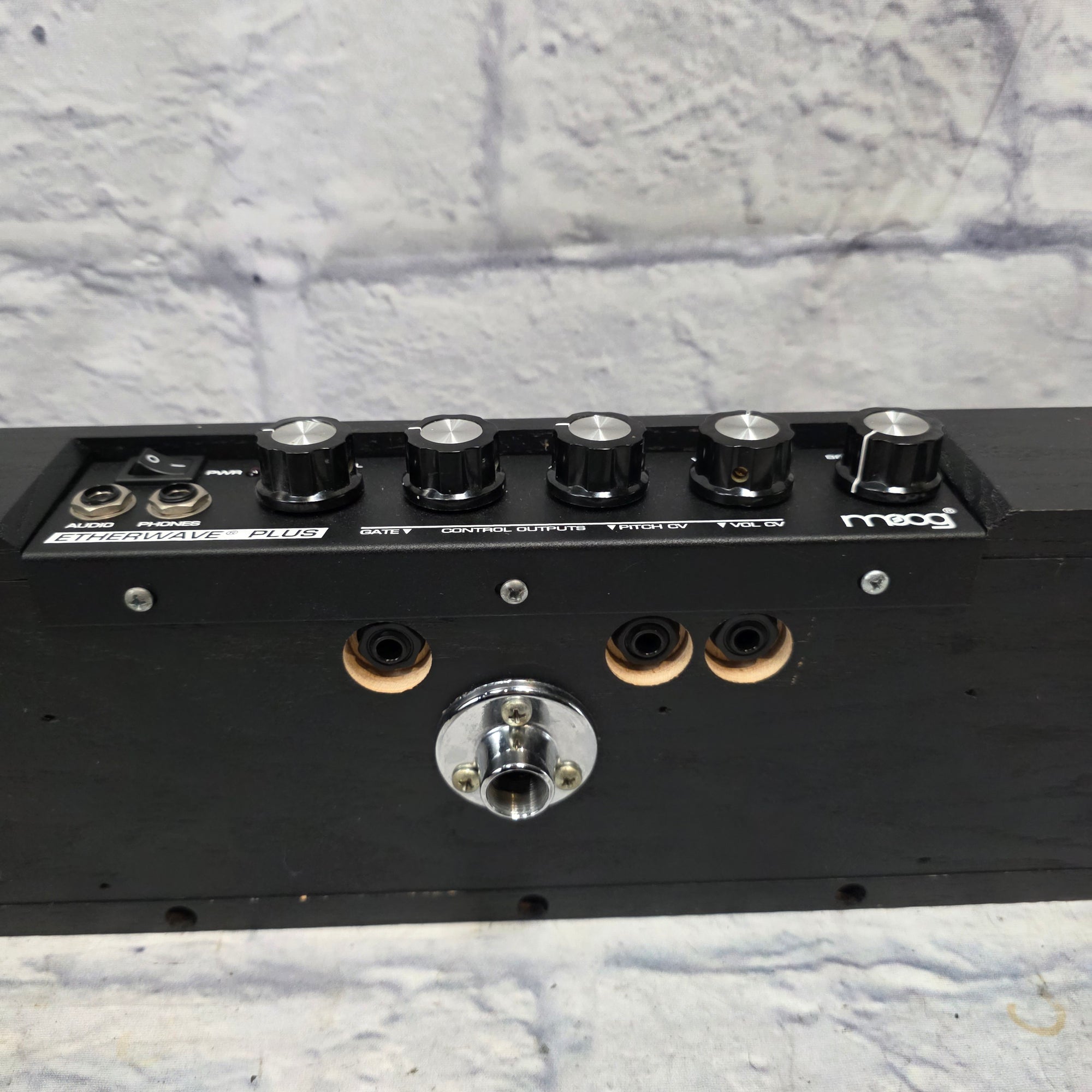 Moog Etherwave Plus Theremin (signed by Bob Moog!)