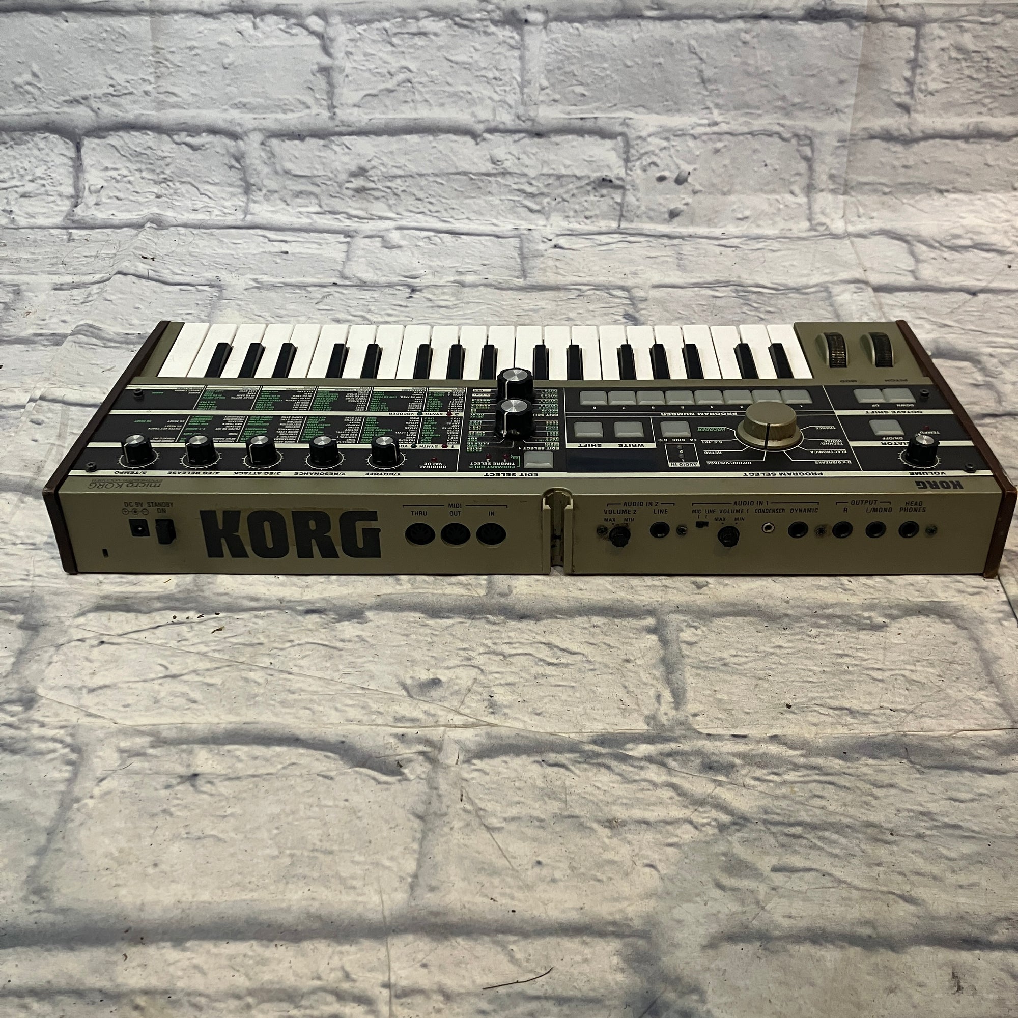 Korg microKORG 37-Key Synthesizer/Vocoder