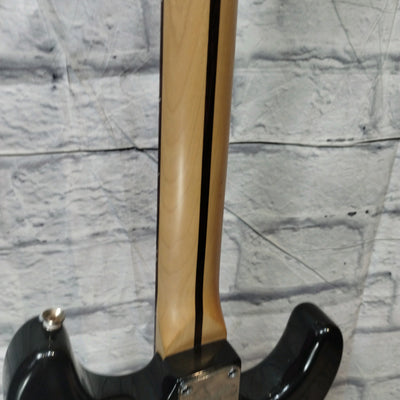 Squier Standard Series Lefty Stratocaster Black Sparkle