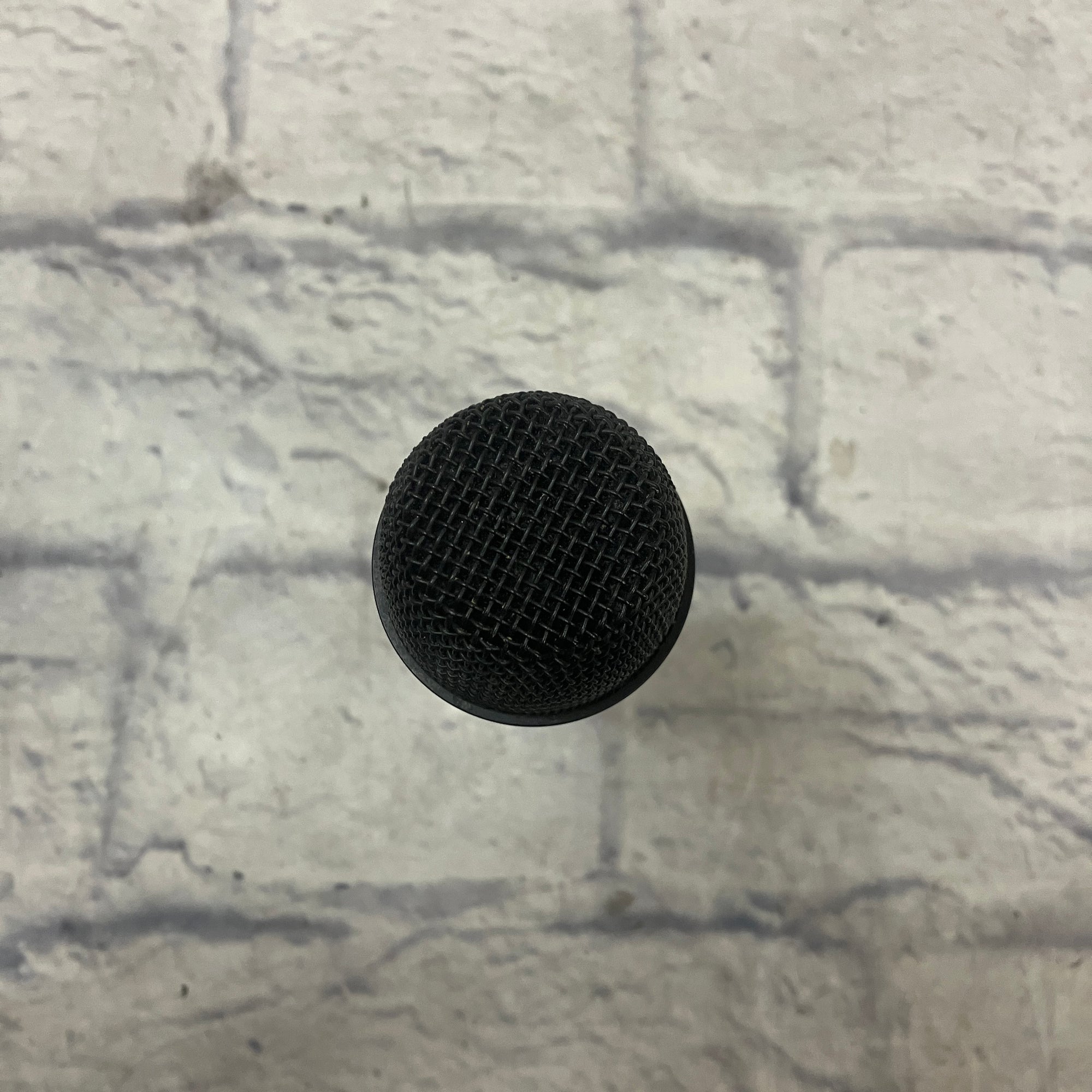 Digital Reference DRV200 Dynamic Microphone