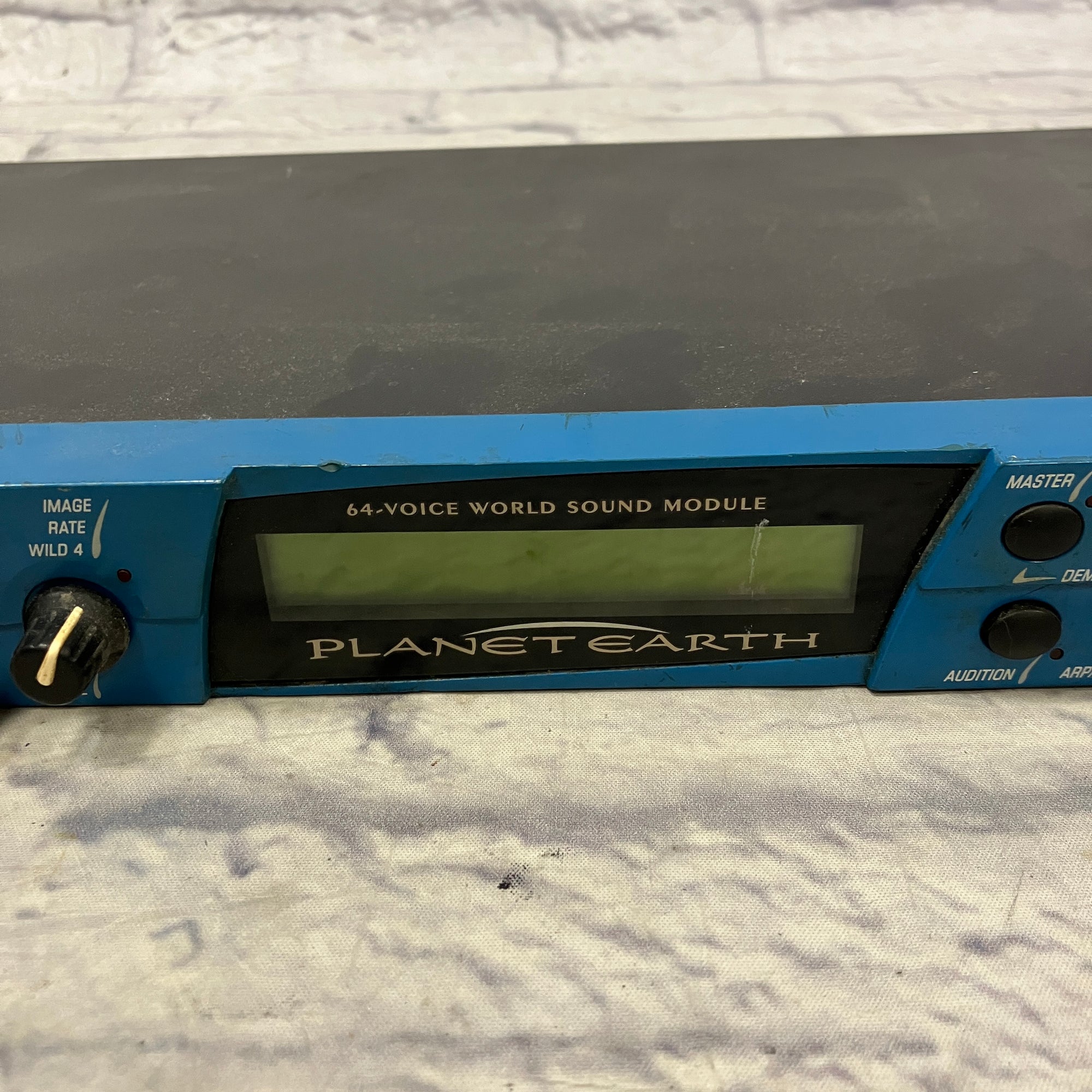 E-Mu Planet Earth Rackmount Synthesizer Rackmount Synth