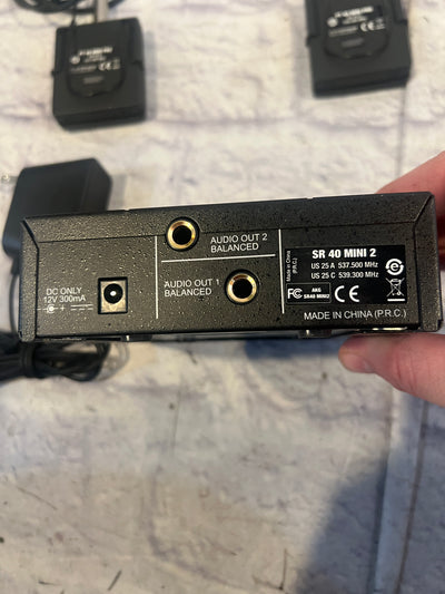 AKG PT40 Mini Pro Wireless Outfit