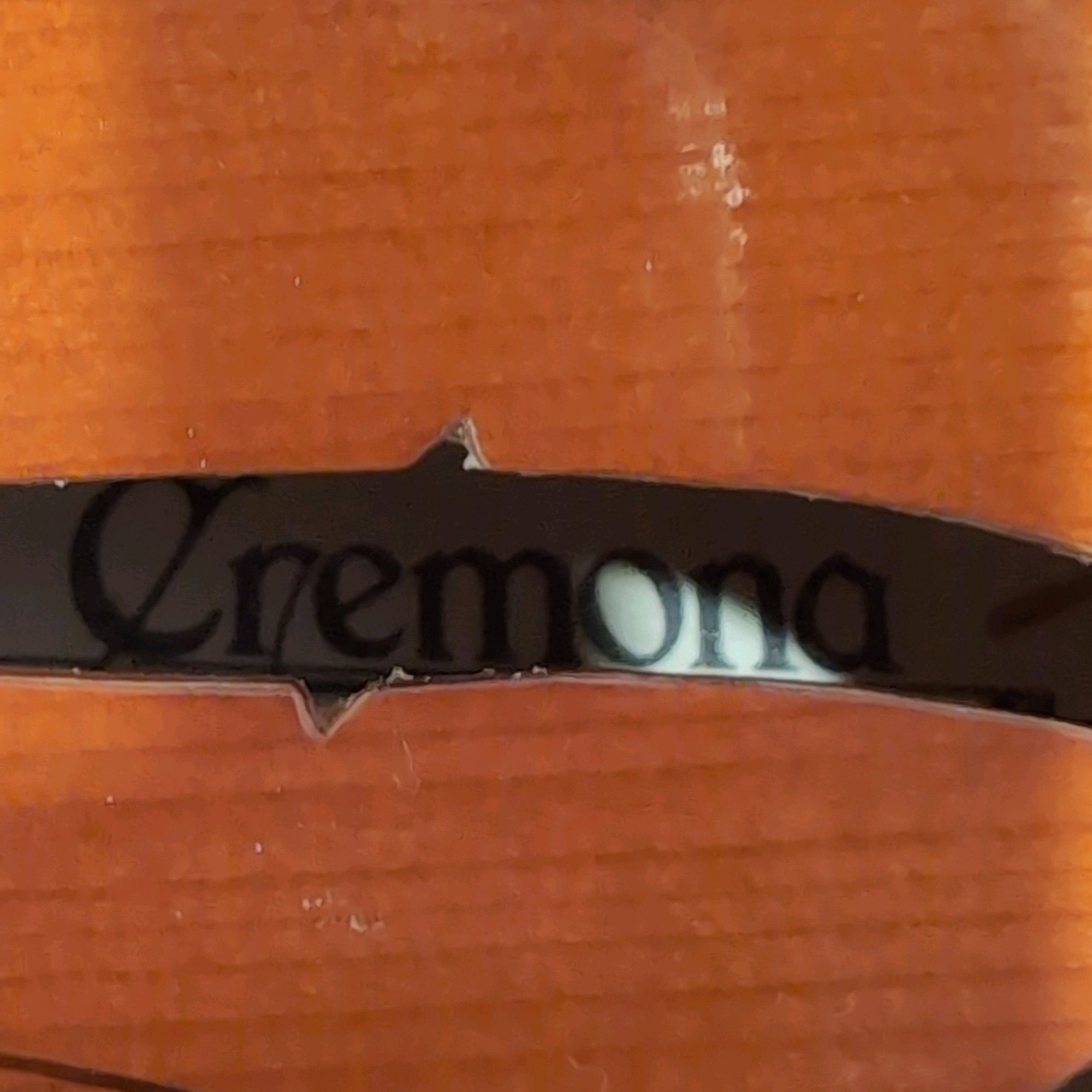 Cremona SV-50 Novice Violin Outfit – 3/4 Size – Student Violin for Beginners with Hard Case