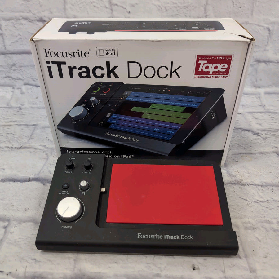 Focusrite iTrack Dock Mobile iPad Recording Interface w/ IPAD 2 Mini