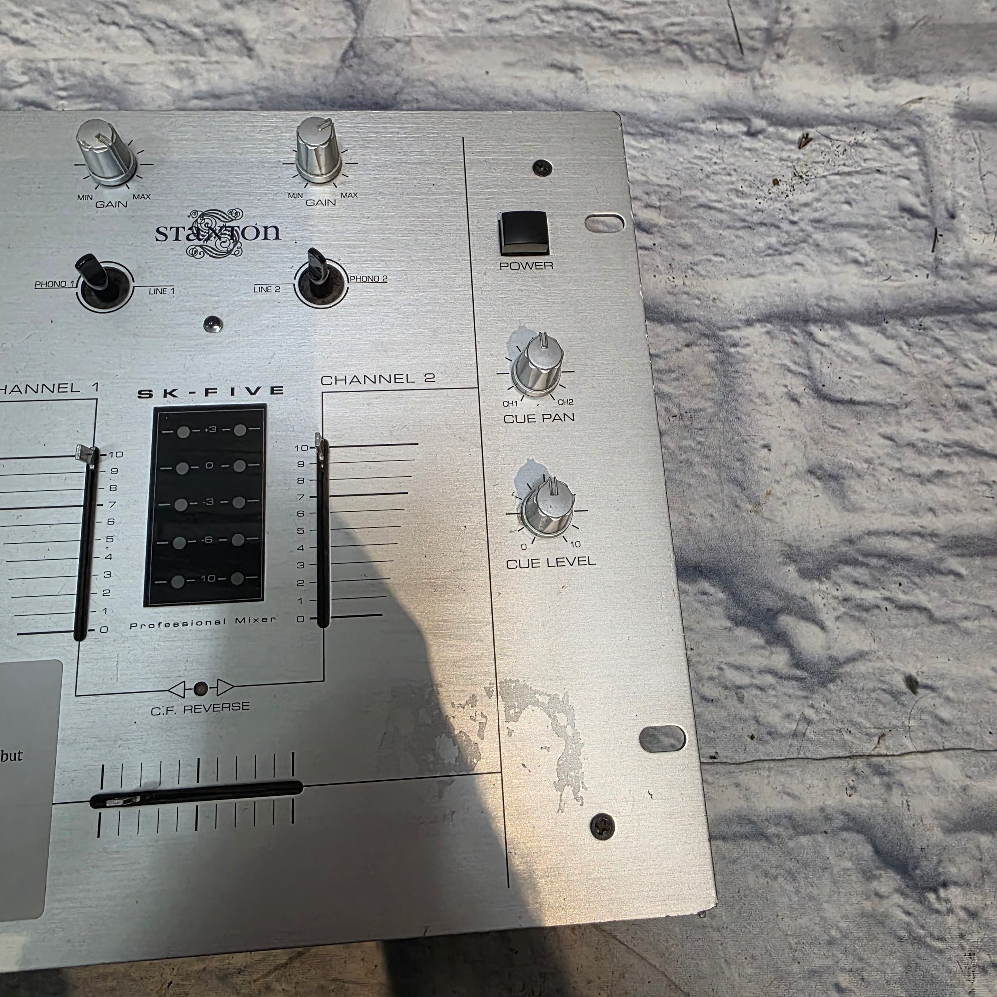 Stanton SK-Five DJ Mixer