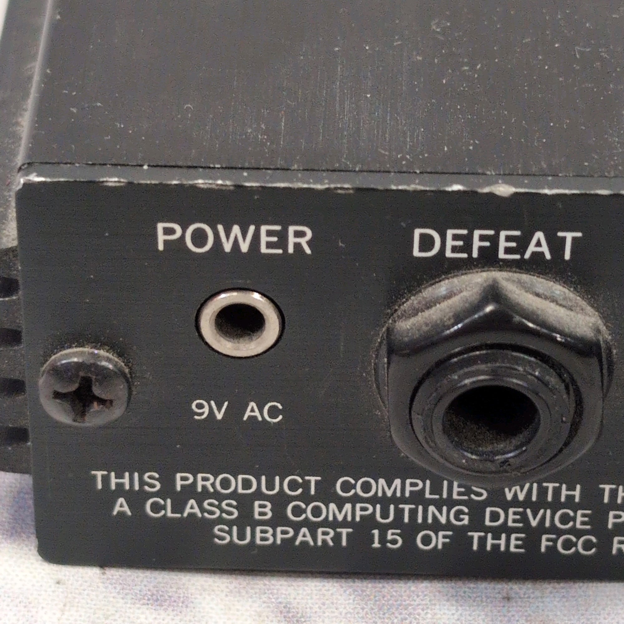 Alesis MicroVerb II Digital Reverb Effects Unit - Evolution Music